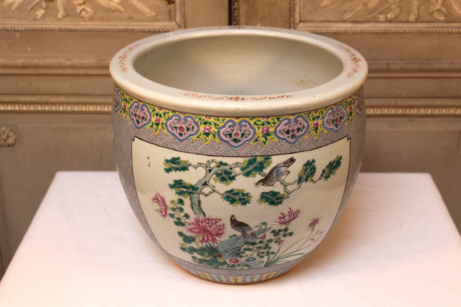 Chinese Export Late 19th Century Chinese Porcelain Fish Bowl