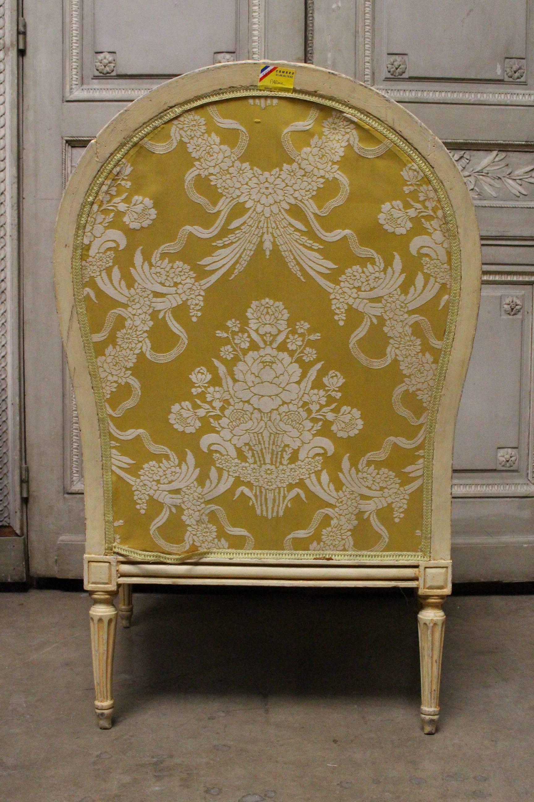 Very Large Pair of French Louis XVI Style Bergeres In Good Condition In Dallas, TX