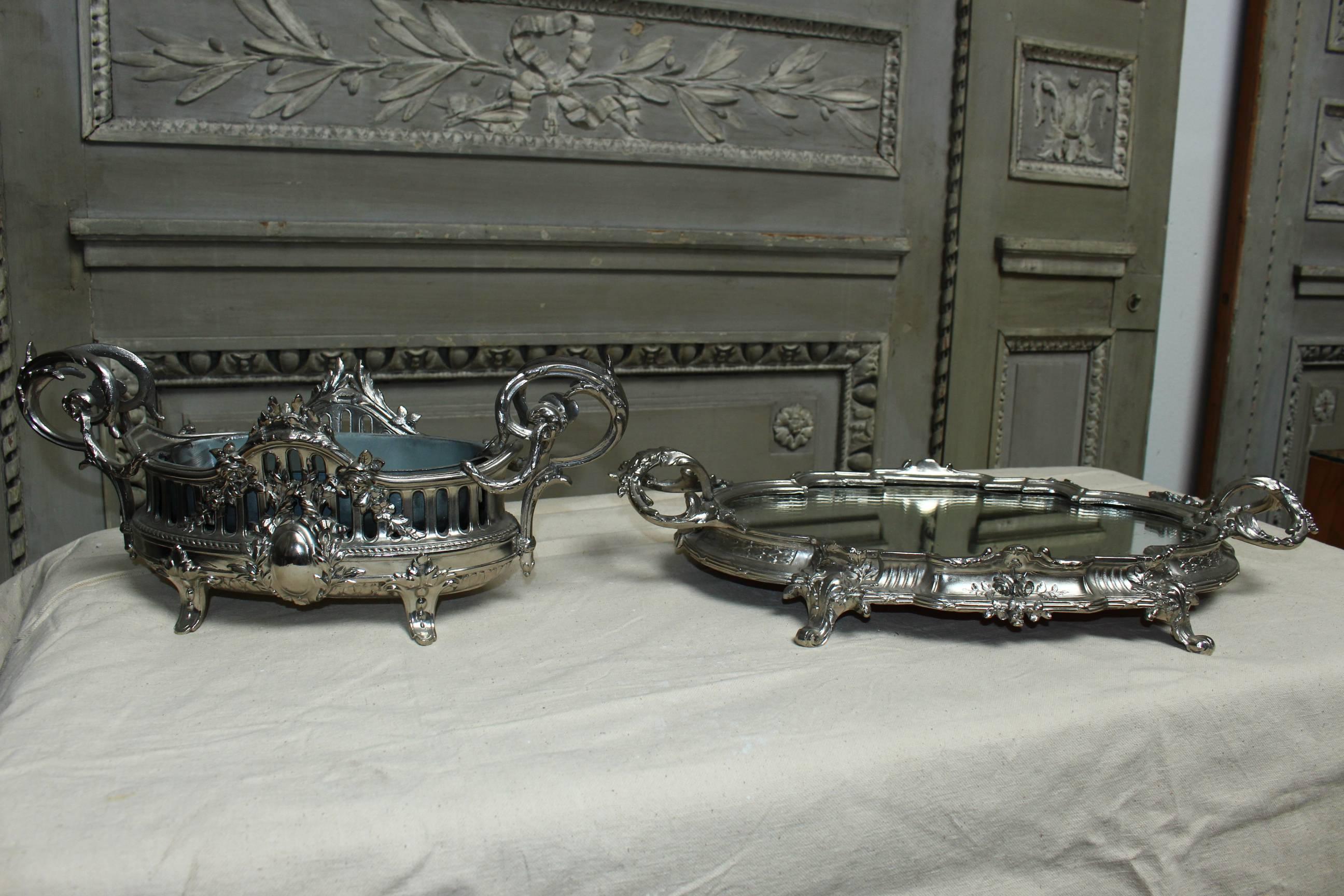 19th Century French Louis XVI Style Silvered Metal Jardiniere and Plateau For Sale