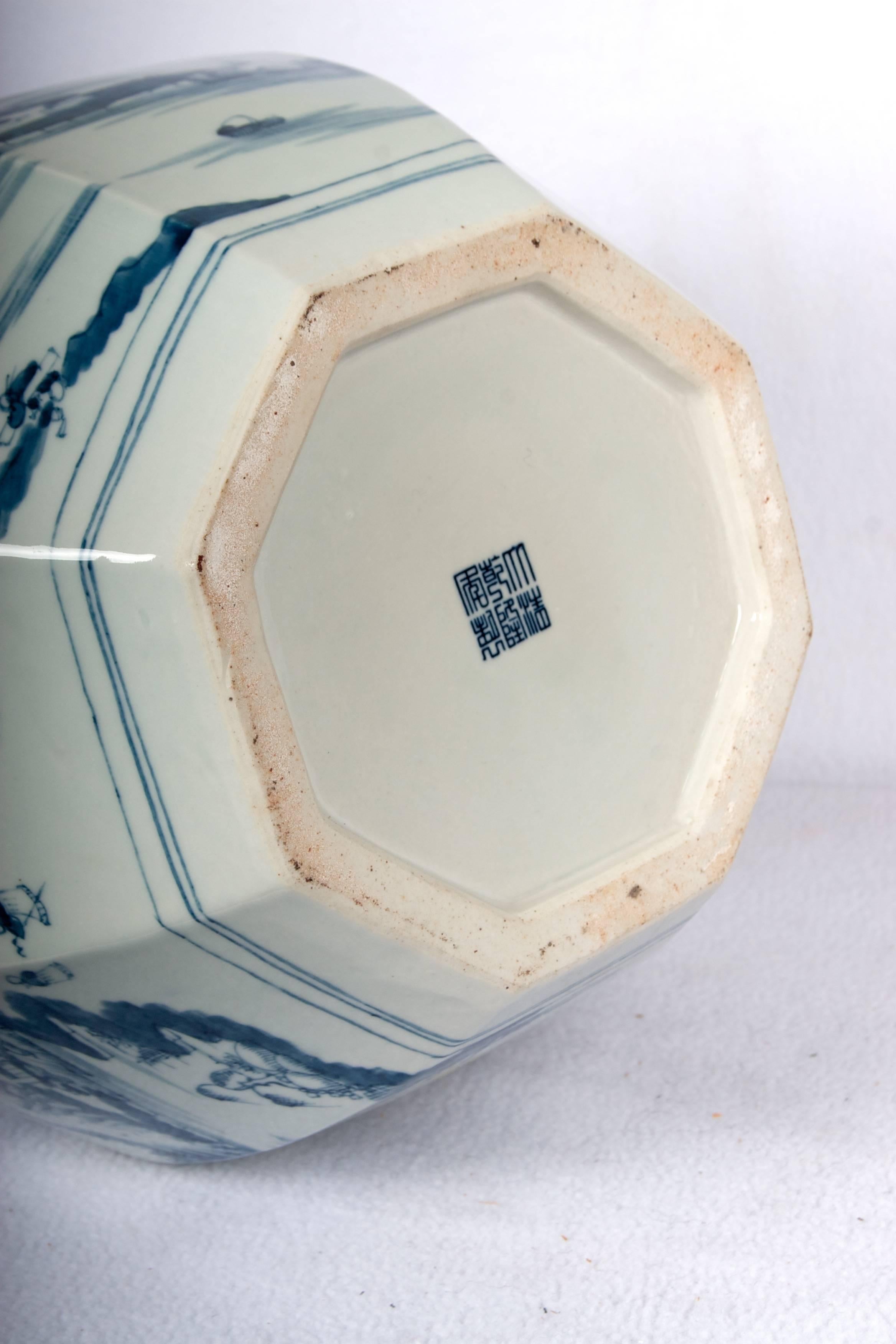 Octagon Double Gourd Shaped Blue and White Vase 2