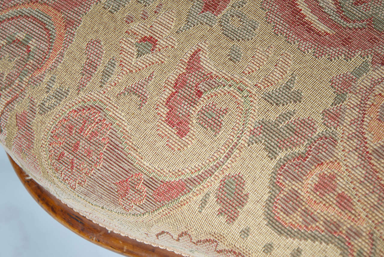 Fauteuil ouvert à dossier en cuillère, milieu du 19e siècle Noyer, anglais victorien vers 1850 Bon état - En vente à Lincoln, Lincolnshire