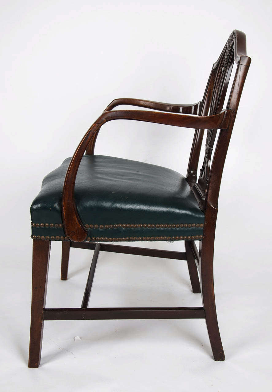 18th Century Georgian Armchair Green Leather Seat, English Hepplewhite circa 1785 For Sale