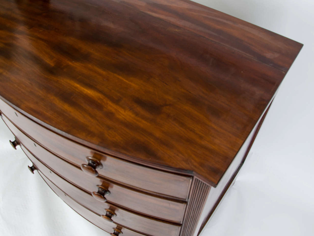 Walnut Georgian Regency Period Bow Fronted Chest with Reeded Detail, English circa 1825 For Sale