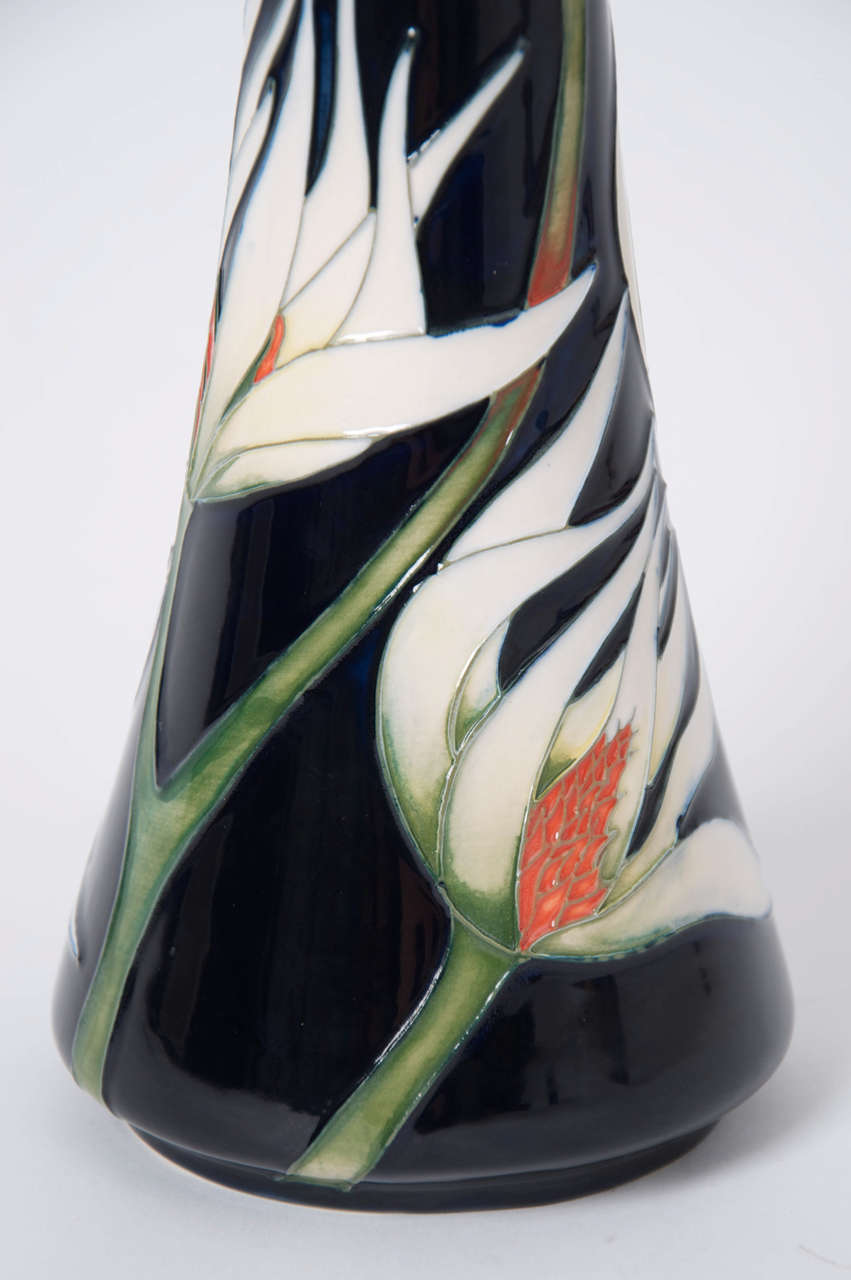 Modern Moorcroft Pottery Vase by Samantha Johnson in White Lily Pattern, 2004