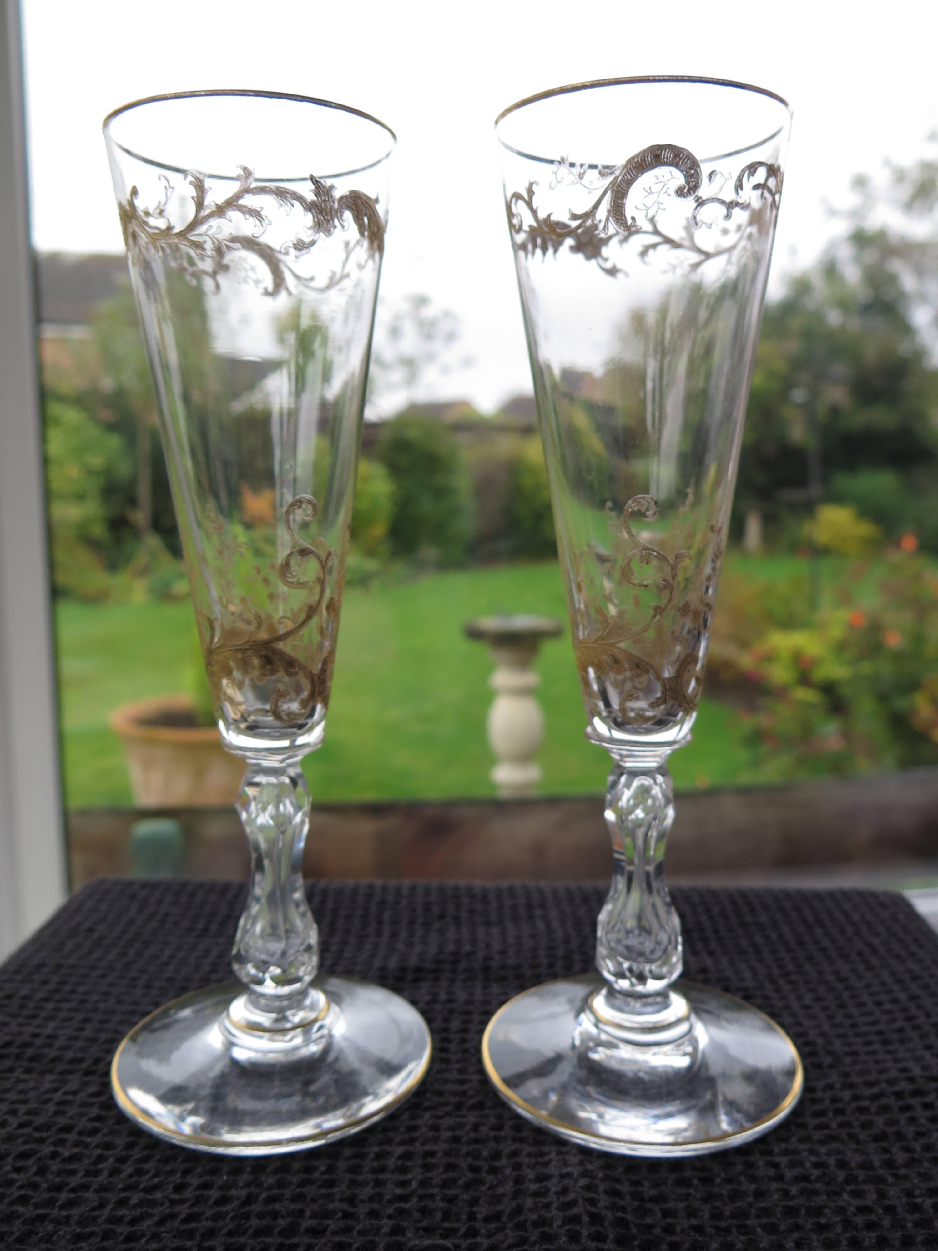 french champagne glasses