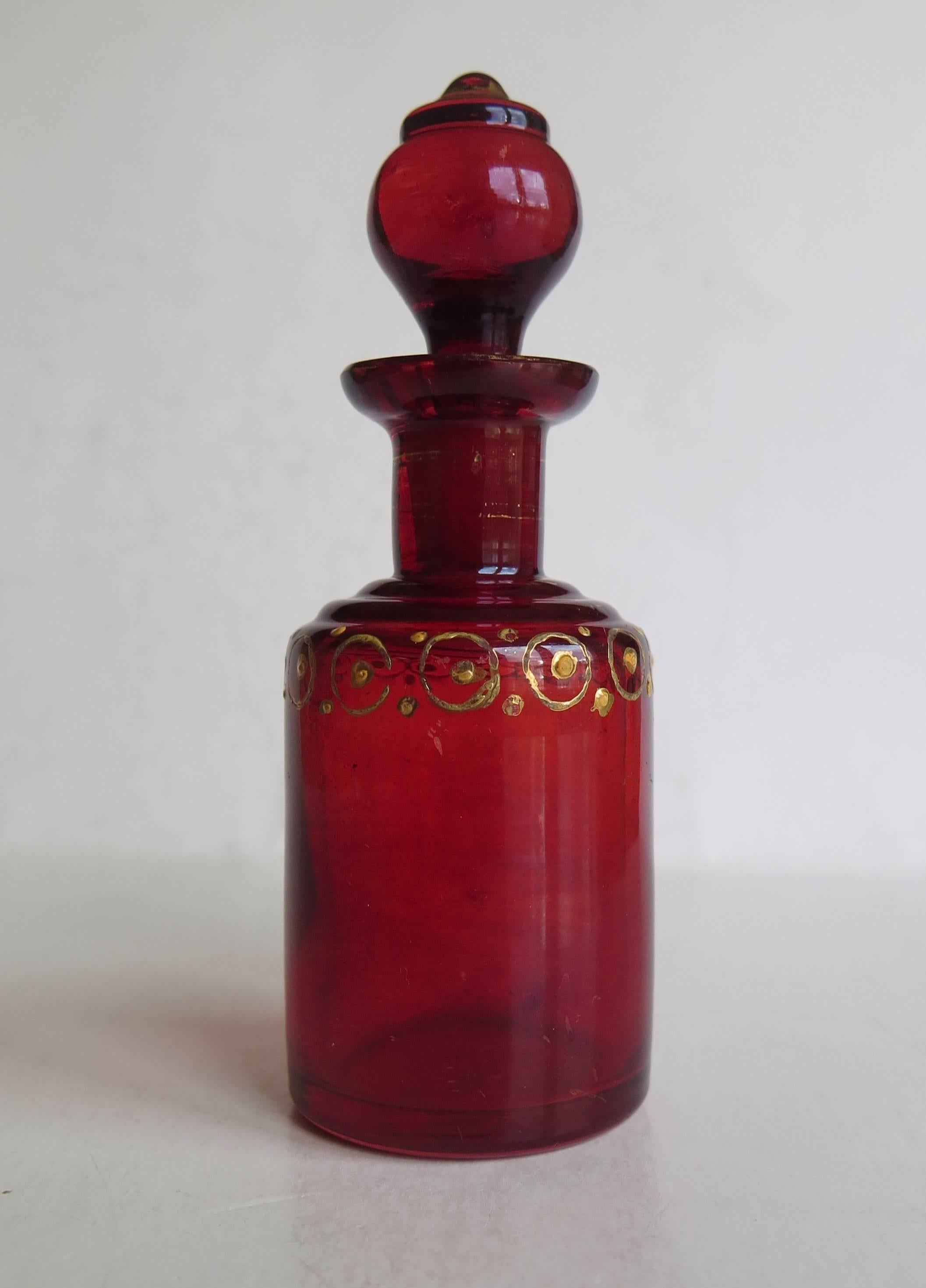 Victorian Ruby Glass Perfume Bottle with Hand Gilded Decoration, Ca 1870 In Good Condition In Lincoln, Lincolnshire