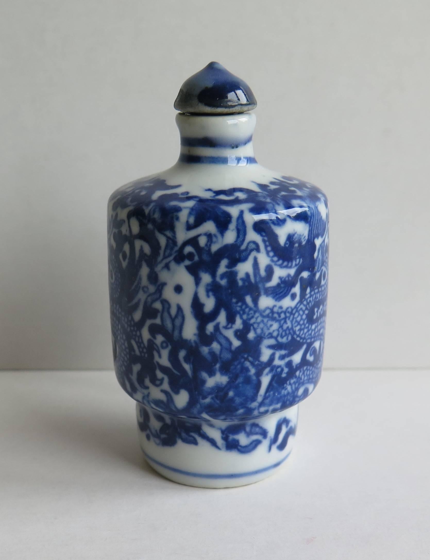 Chinese Porcelain Snuff Bottle Blue and White Hand-Painted Dragons, circa 1925 1