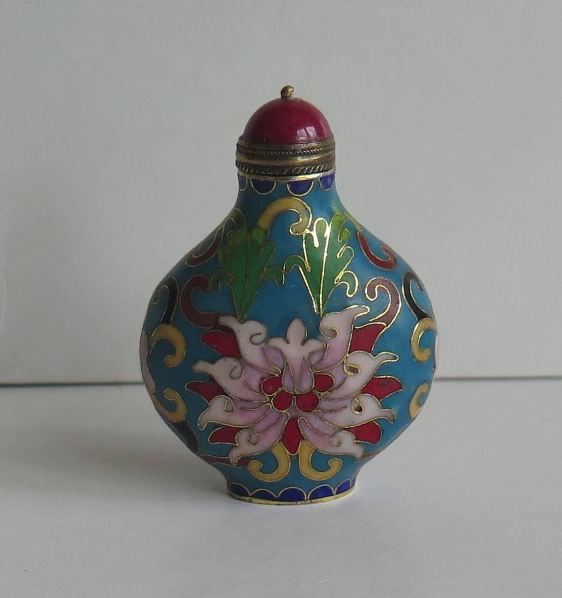 Cloissoné Chinese Snuff Bottle Hand Enameled Cloisonne with Red Stone Stopper, circa 1930