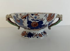 Georgian Mason's Ironstone Tureen and cover in Japan Basket Pattern, Circa 1820