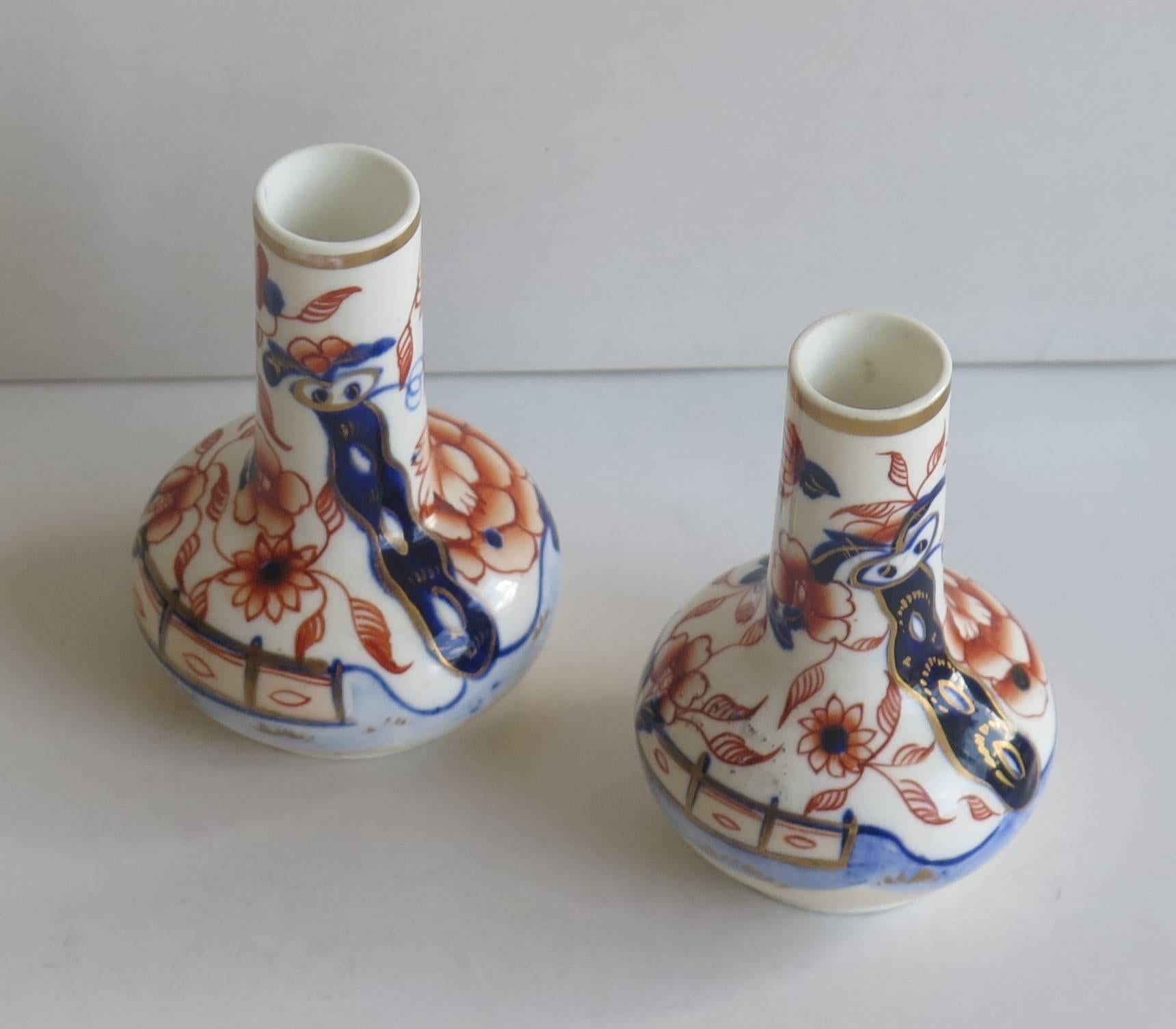 English Early Pair of Mason's Scent or Perfume Bottles in Fence Japan pattern, Ca 1825