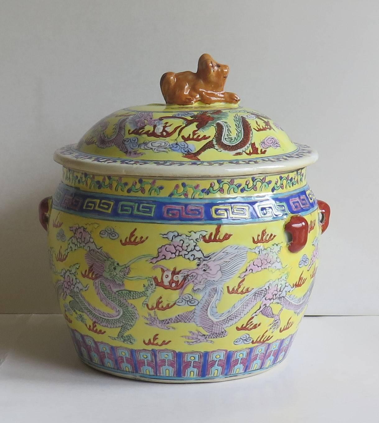 Hand-Painted 19th Century Chinese Export Lidded Pot or Bowl, Porcelain, Dragon Decoration