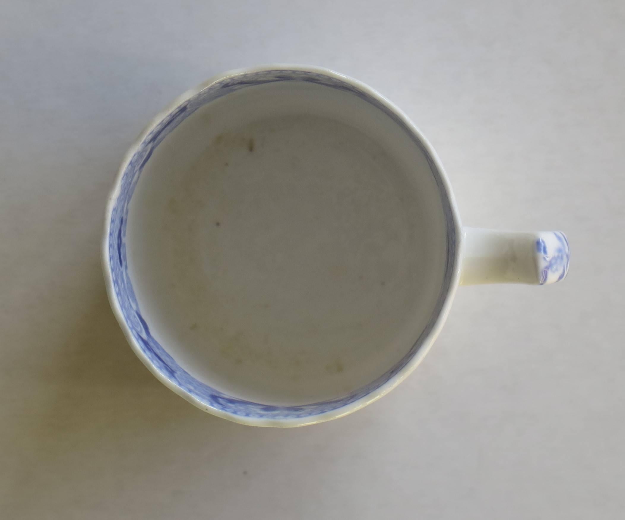 Georgian Spode Porcelain Coffee Can Blue & White Temple Pattern, Circa 1805 In Good Condition In Lincoln, Lincolnshire