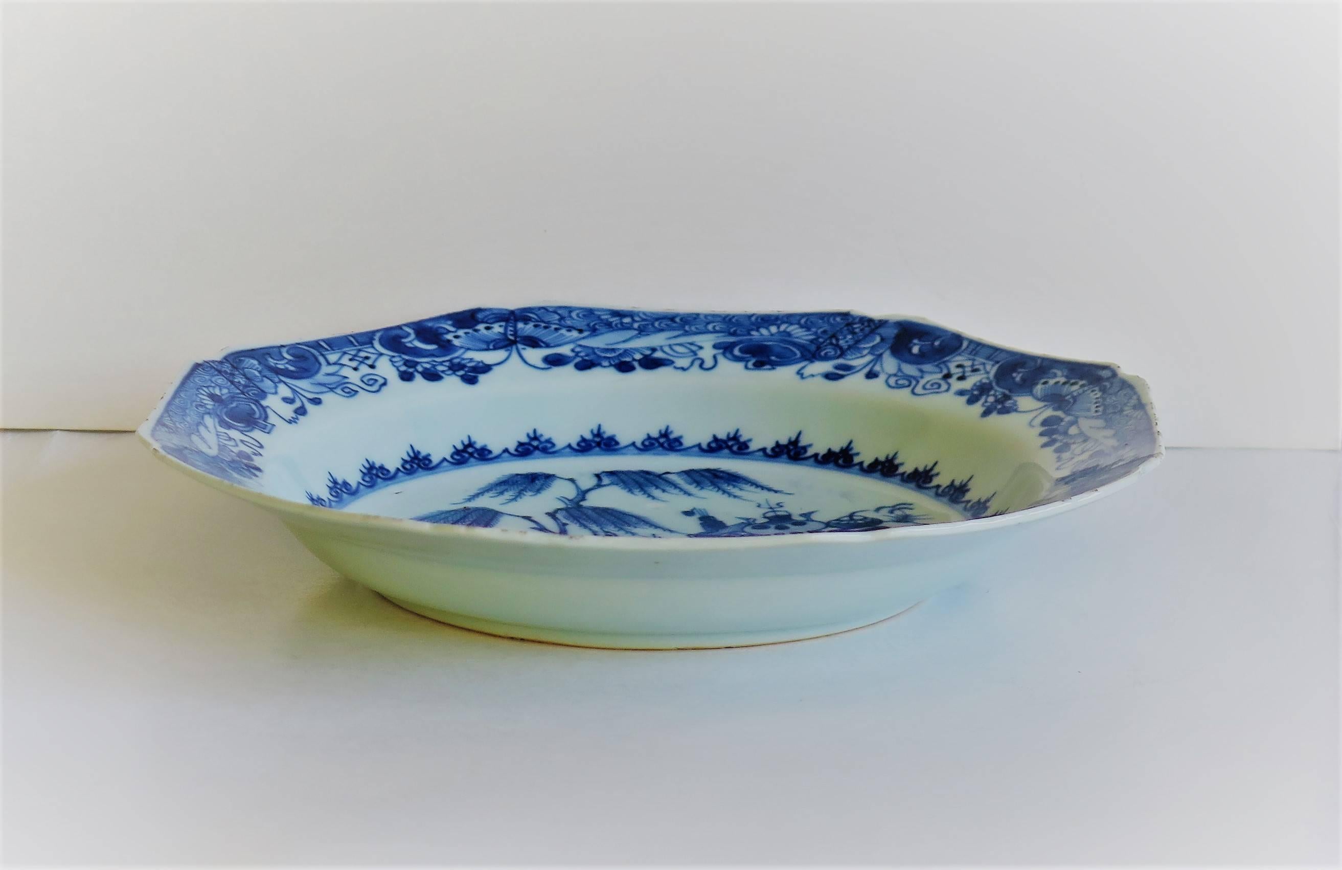 Chinese Export Soup Plate, Canton, Blue and White Porcelain, Qing, circa 1780 3