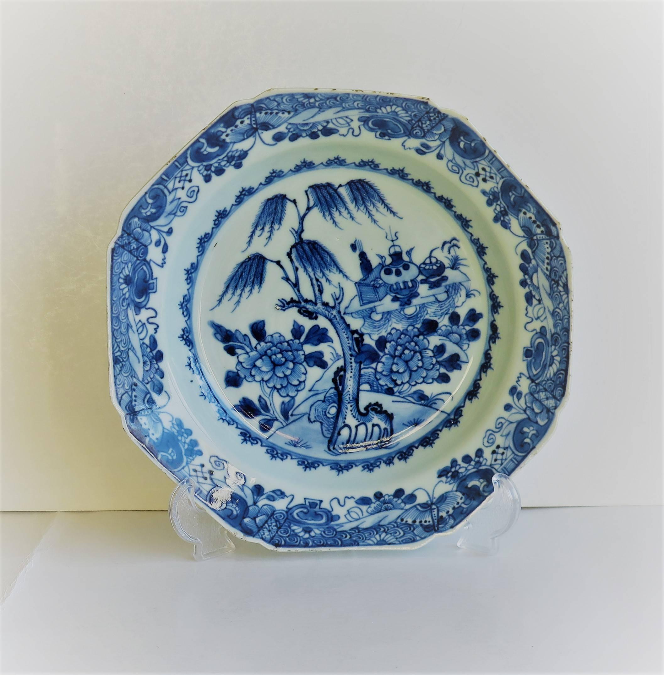 18th Century Chinese Export Soup Plate, Canton, Blue and White Porcelain, Qing, circa 1780