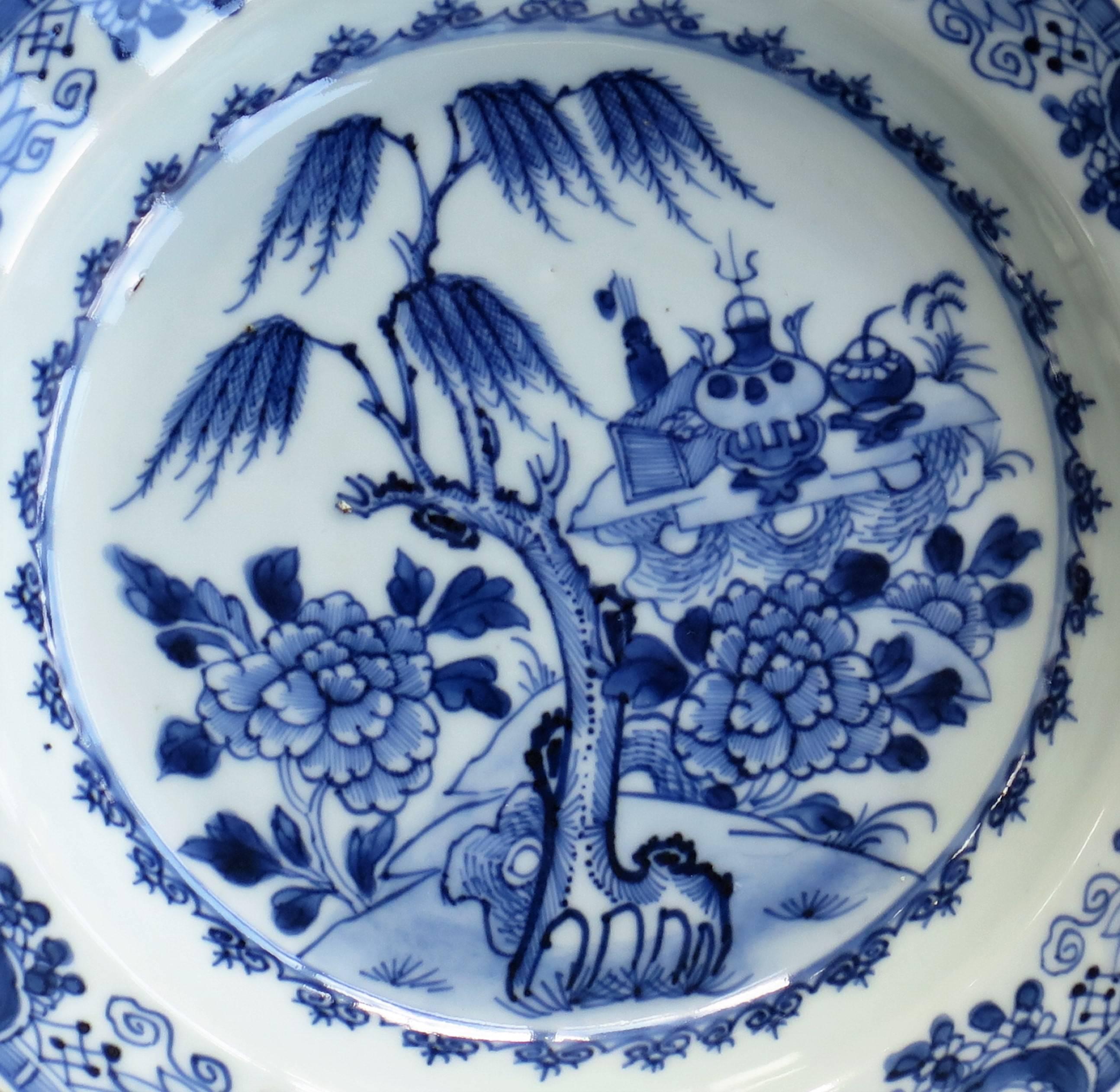 Chinese Export Soup Plate, Canton, Blue and White Porcelain, Qing, circa 1780 1