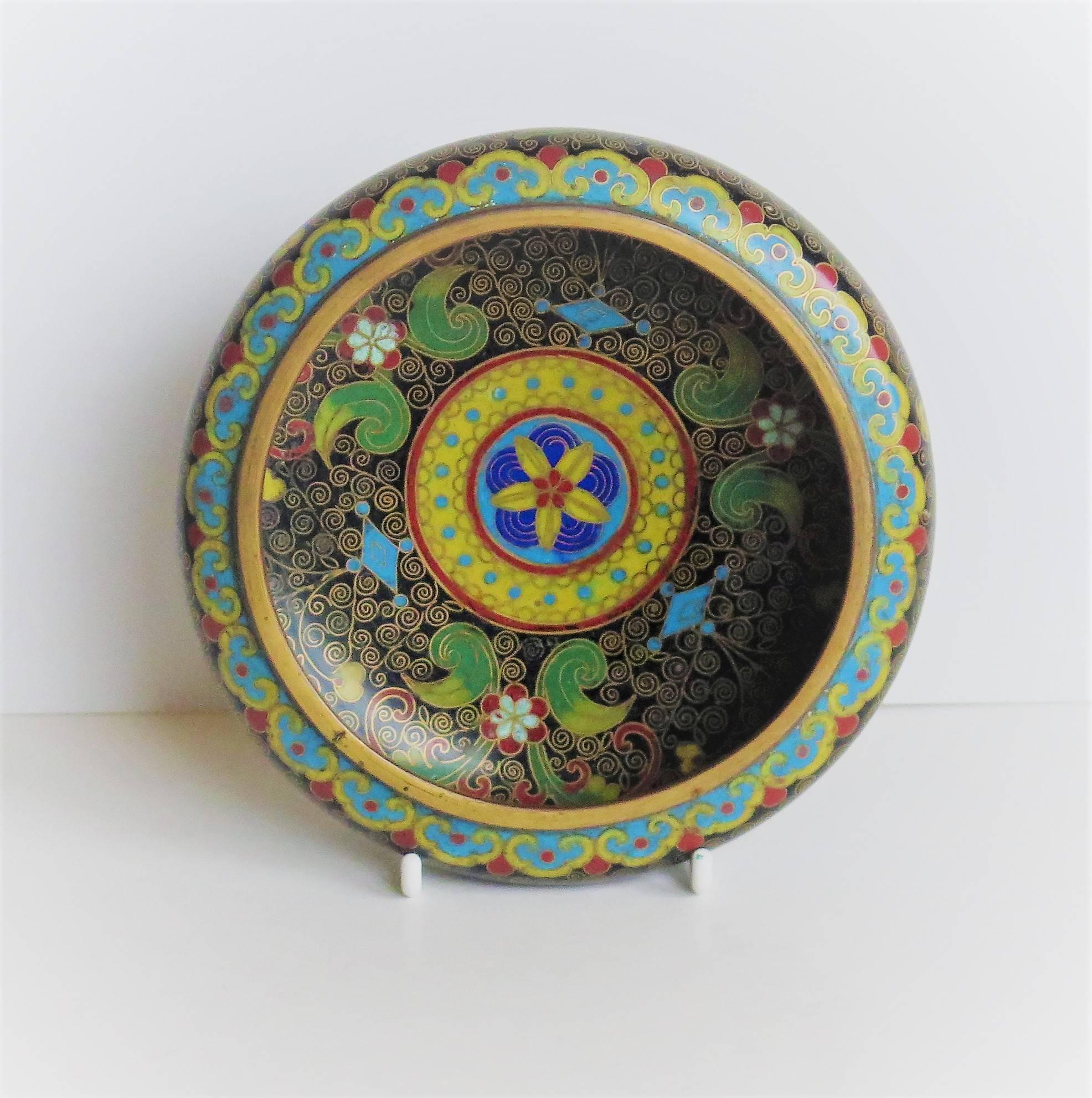 Cloissoné PAIR of Chinese Cloisonné Bowls with Ruji head borders, Qing Circa 1840