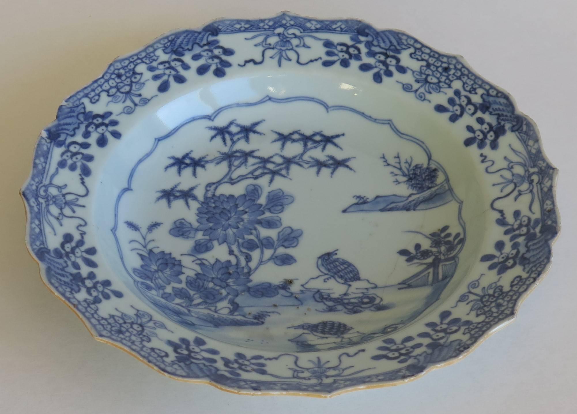 Chinese Porcelain Plate or Bowl, Blue and White, Woodland Birds, circa 1770 In Good Condition In Lincoln, Lincolnshire