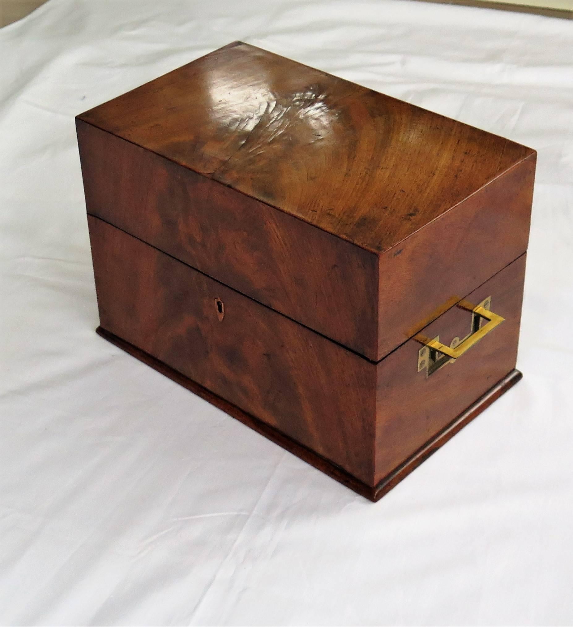 This is a very good, well made, Georgian, English Box which could be used as a work or storage box, useful for documents, treasures or valuables alike.

The box is well hand made with a hinged top, dovetailed joint construction and having beautiful