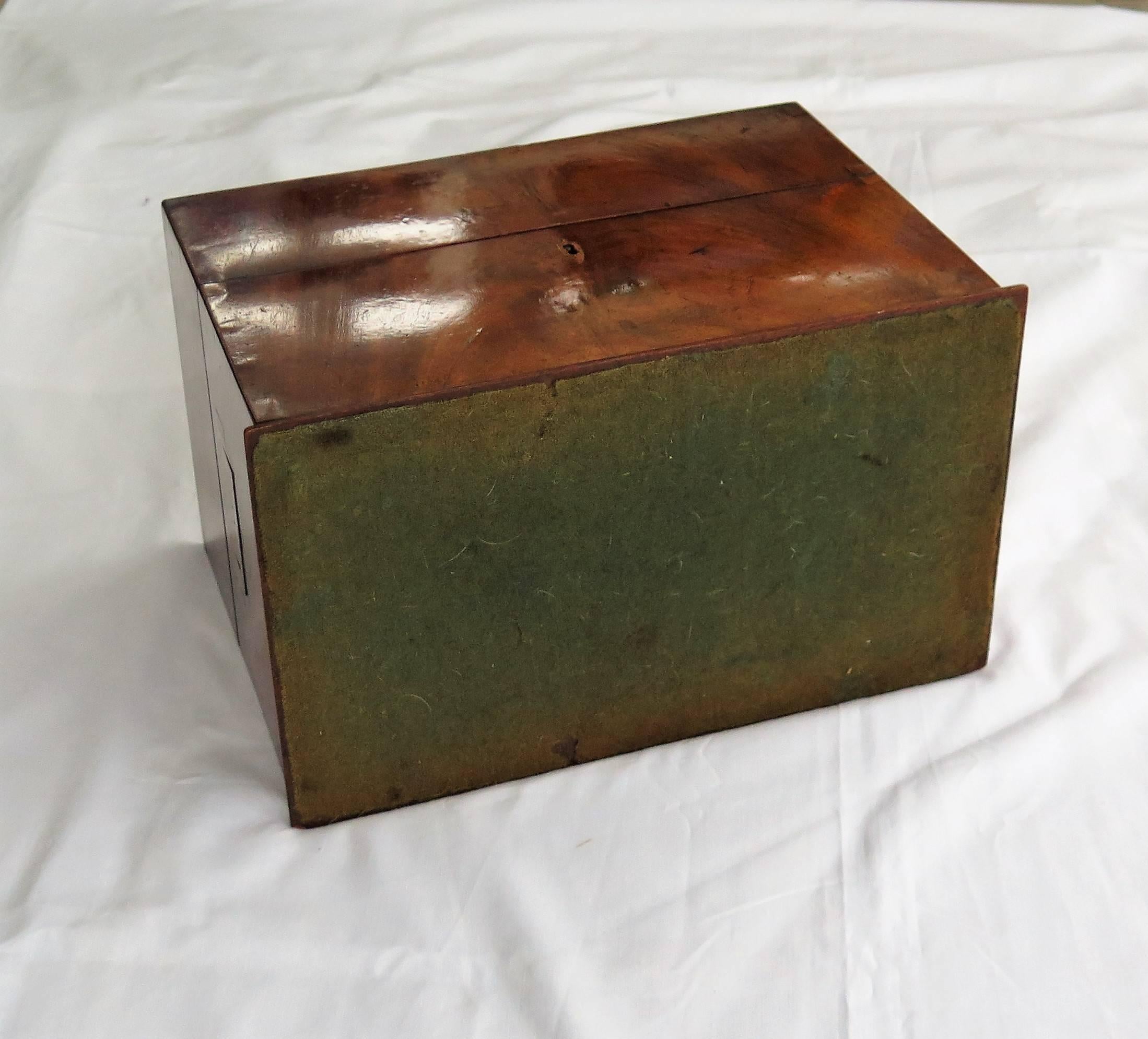 Fine Georgian Box, Flame Mahogany, Military Brass Side Handles, circa 1790 4