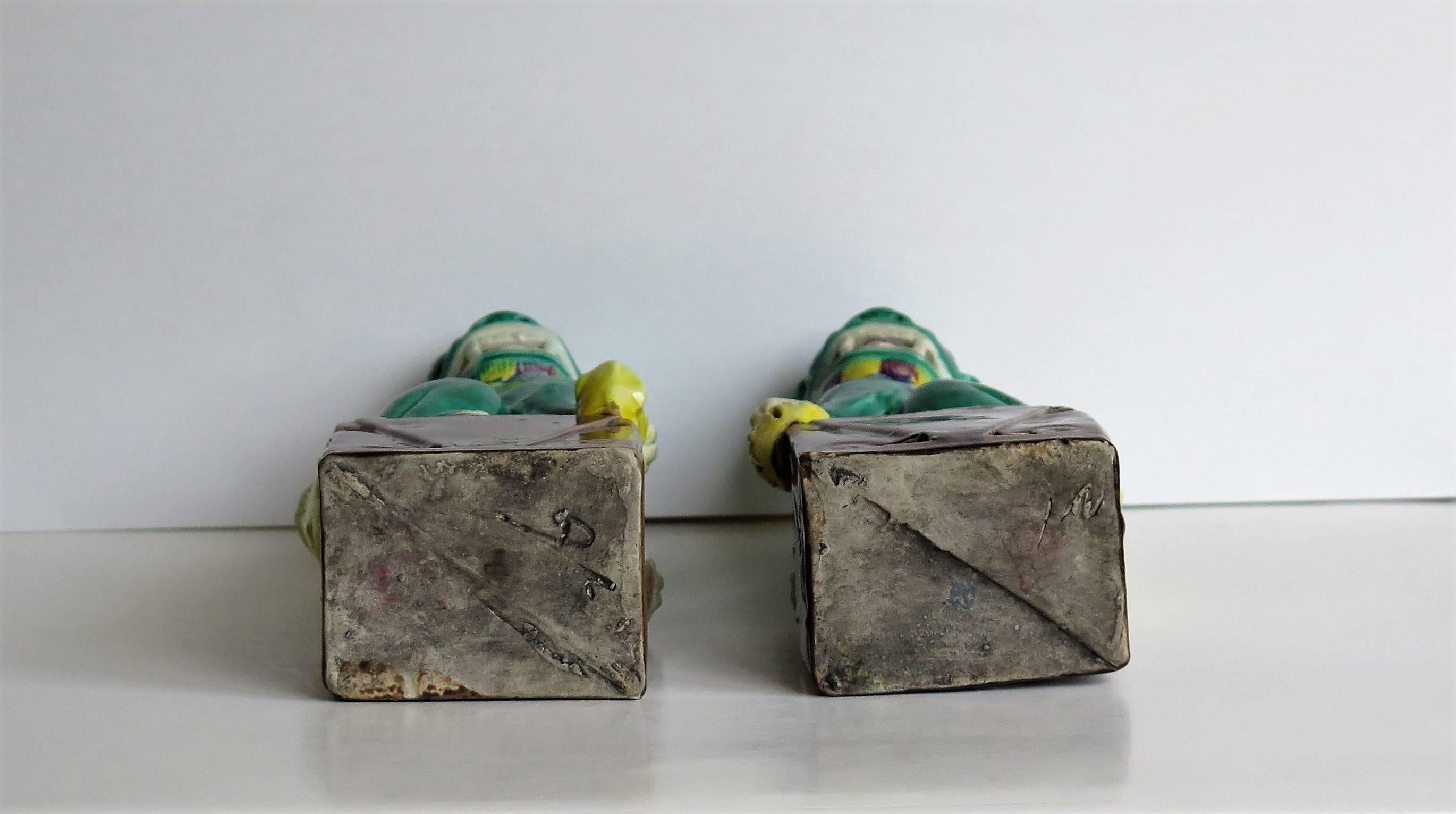 Pair of Chinese Foo Dogs, Porcelain, Hand Enamelled, circa 1920 4