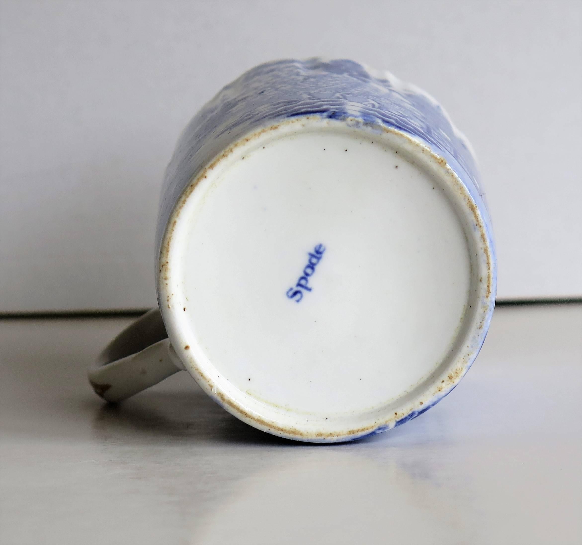 Early Spode Porcelain Coffee Can Fluted Broseley Pattern, circa 1810 2