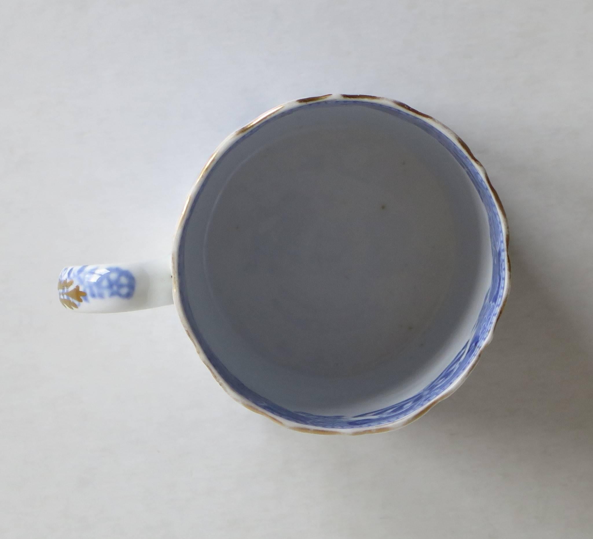 Early Spode Porcelain Coffee Can Fluted Broseley Pattern, circa 1810 1
