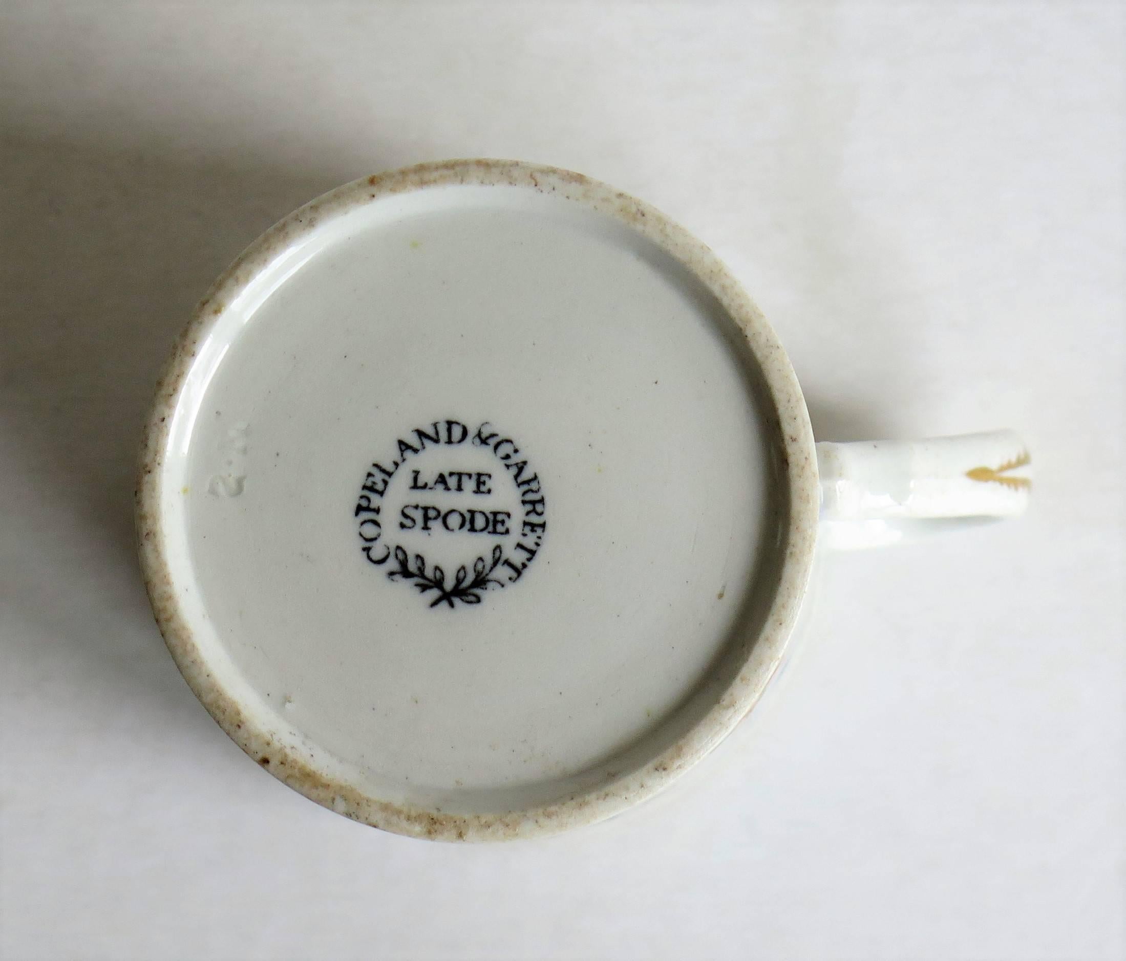 Ceramic Copeland and Garrett Late Spode, Coffee Can, Japan Brocade Pattern, circa 1835