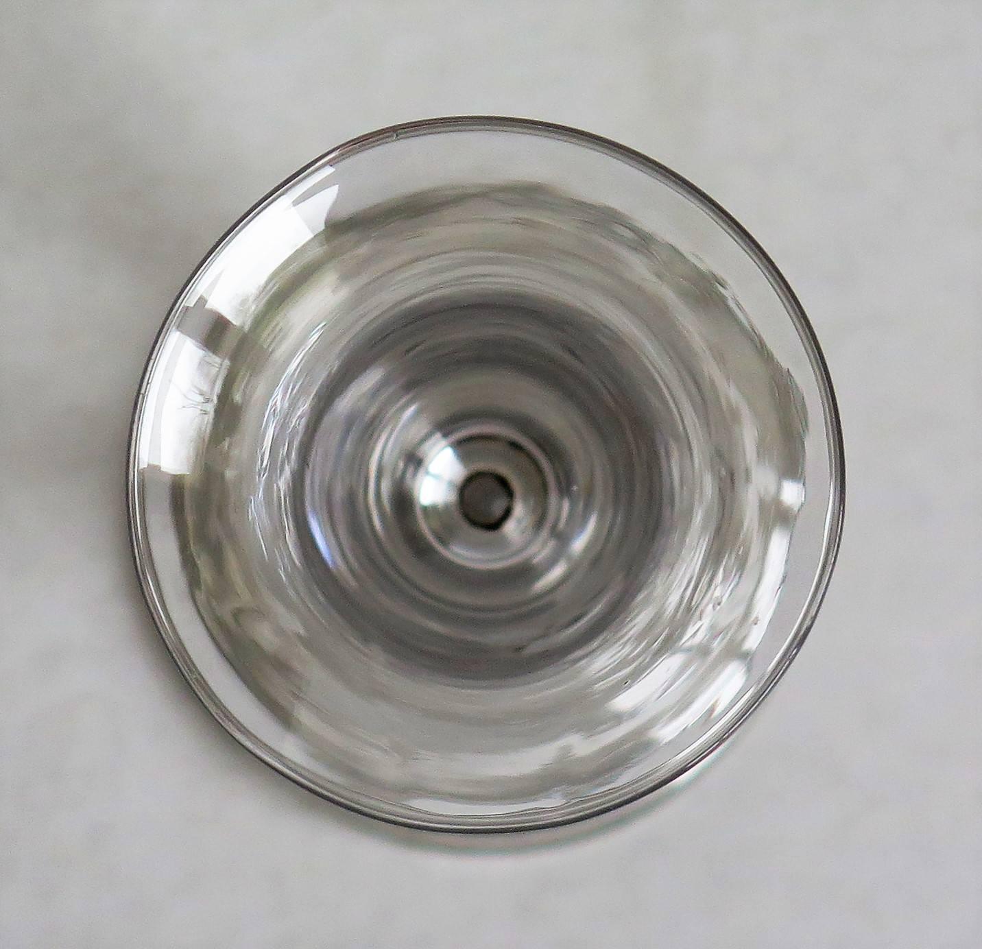 Copa de vino balustroide George 11 Tazón de campana Tallo estriado, circa 1740 en venta 1