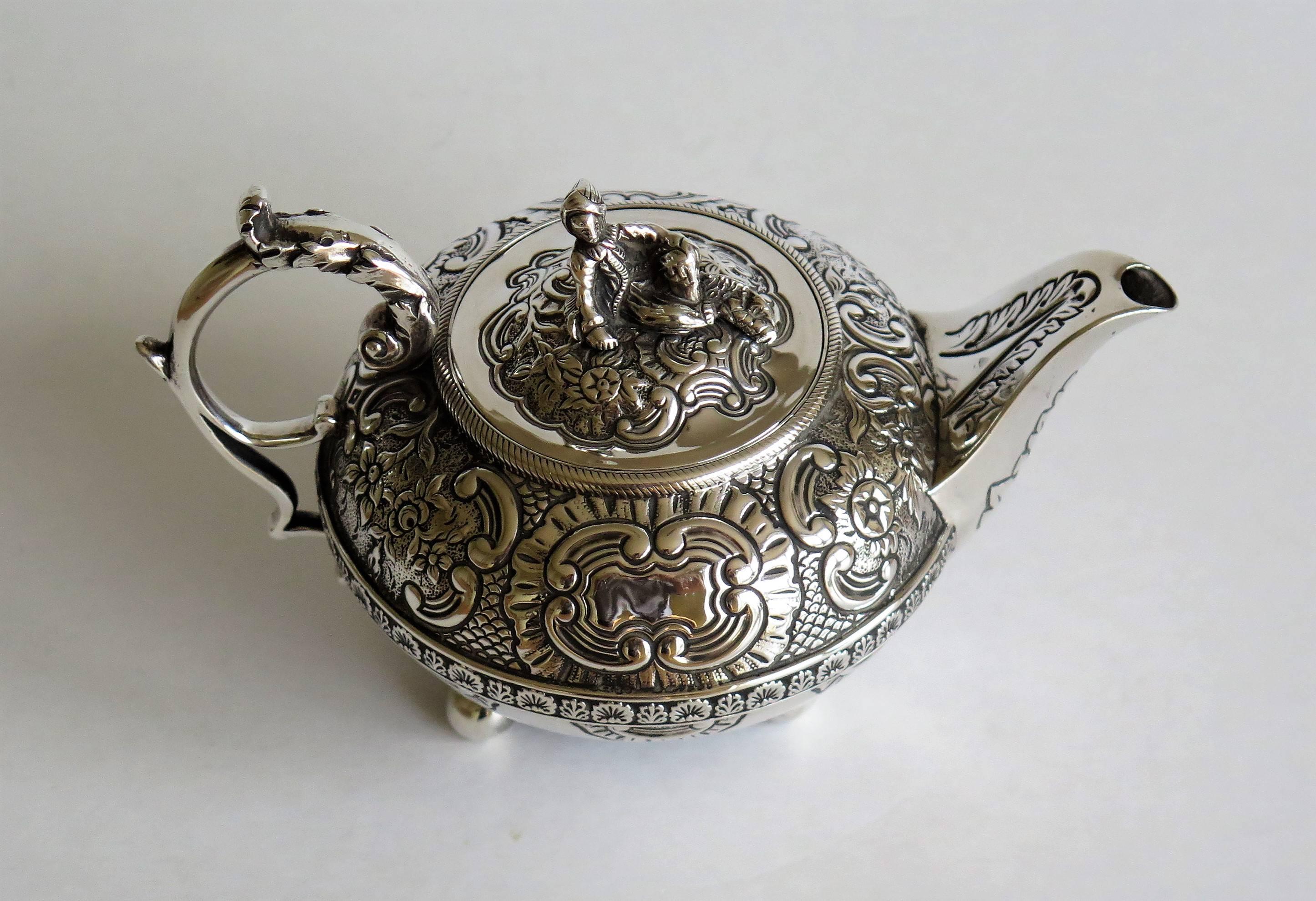 Hand-Crafted Georgian Bachelors Teapot Sterling Silver by Joseph Preedy, London 1817 For Sale