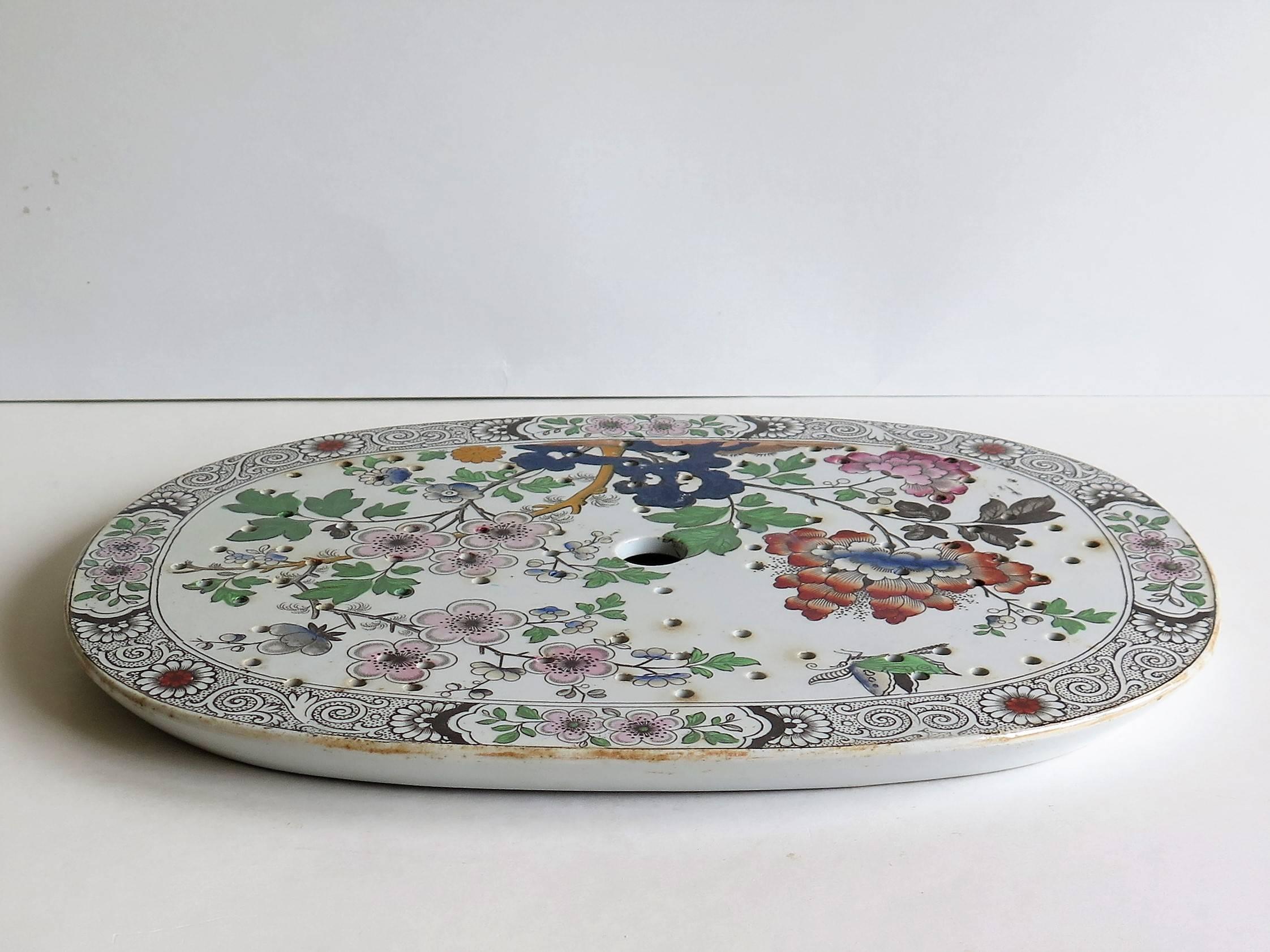 Georgian Ironstone Platter or Drainer Plate by Hicks Meigh & Johnson, Circa 1830 In Good Condition For Sale In Lincoln, Lincolnshire