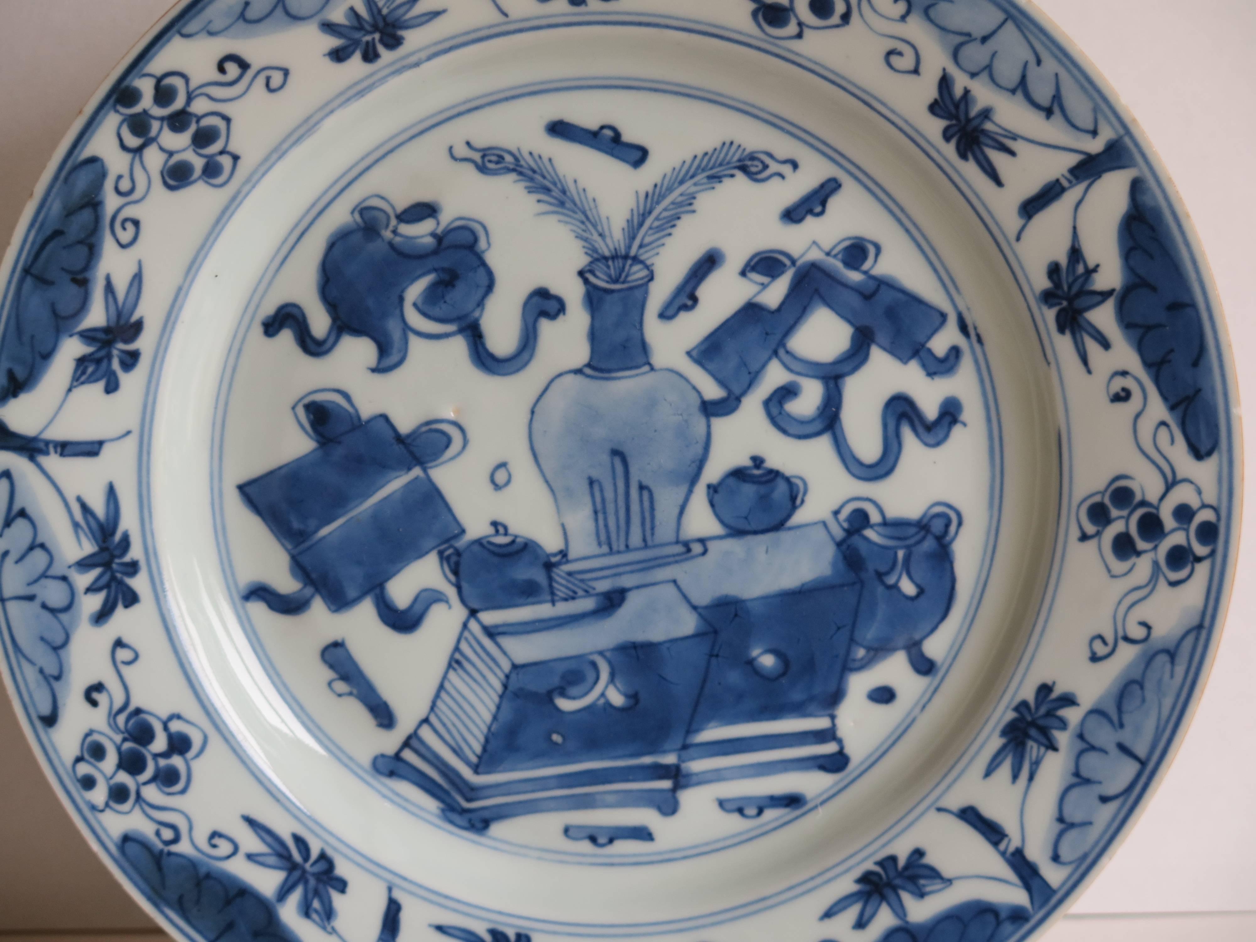 blue and white chinese plates