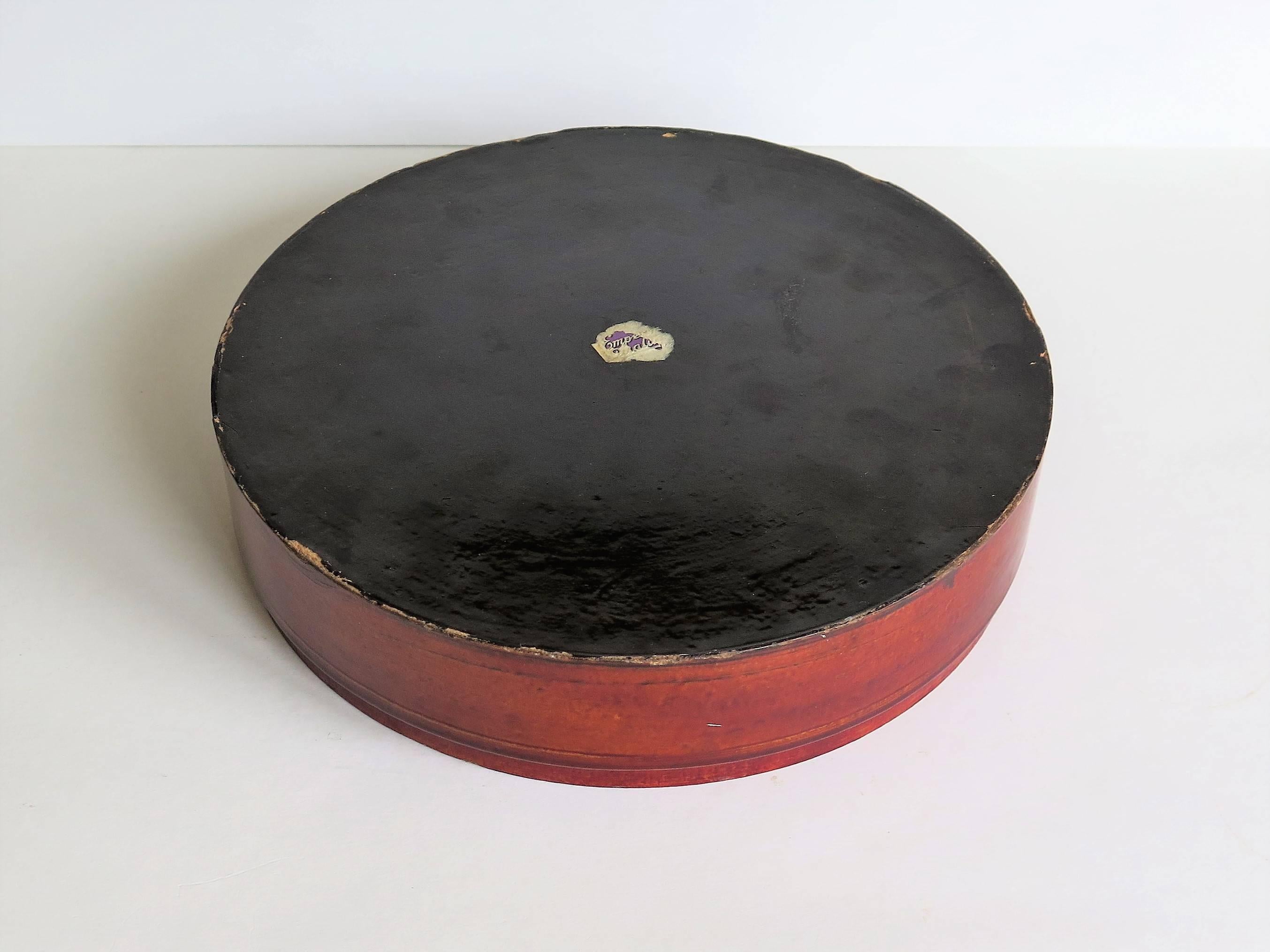 19th Century Papier Mâché, Lidded Box, Hand-Painted and Lacquered, Japanese 4
