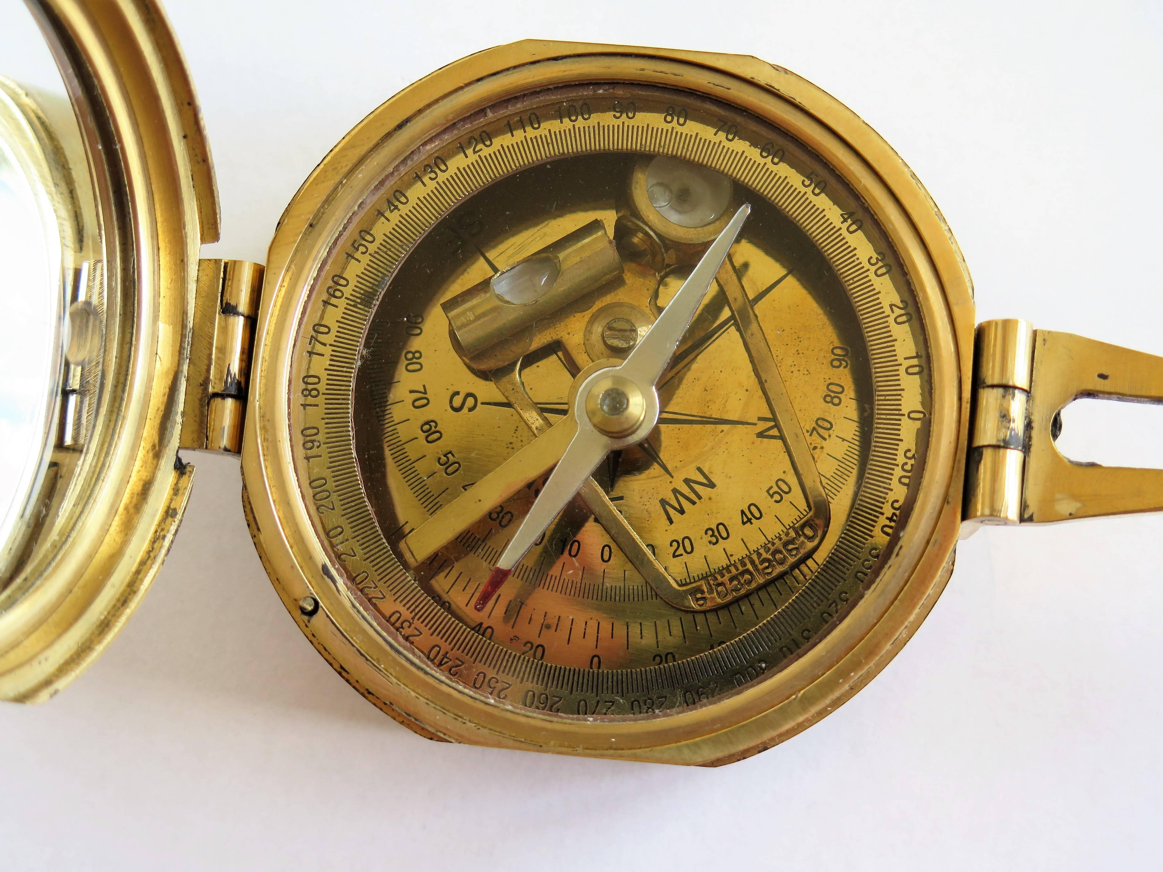 Compass by Stanley London Natural Sine Solid Brass in Teak Box, Circa 1940 In Good Condition In Lincoln, Lincolnshire