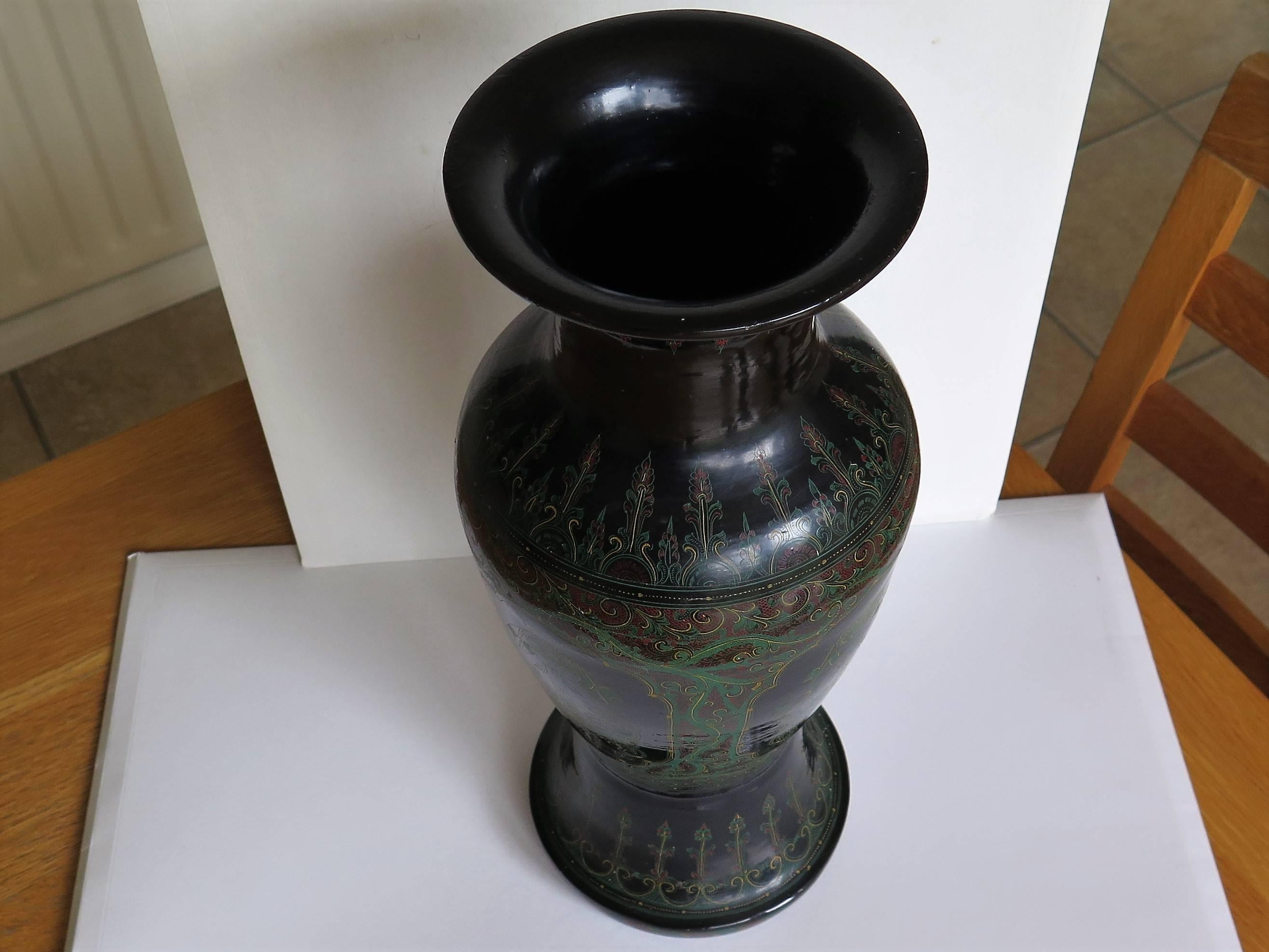 Hand-Crafted Large Laquered Vase very Finely Hand Painted,  Central Asian Mid 19th Century 