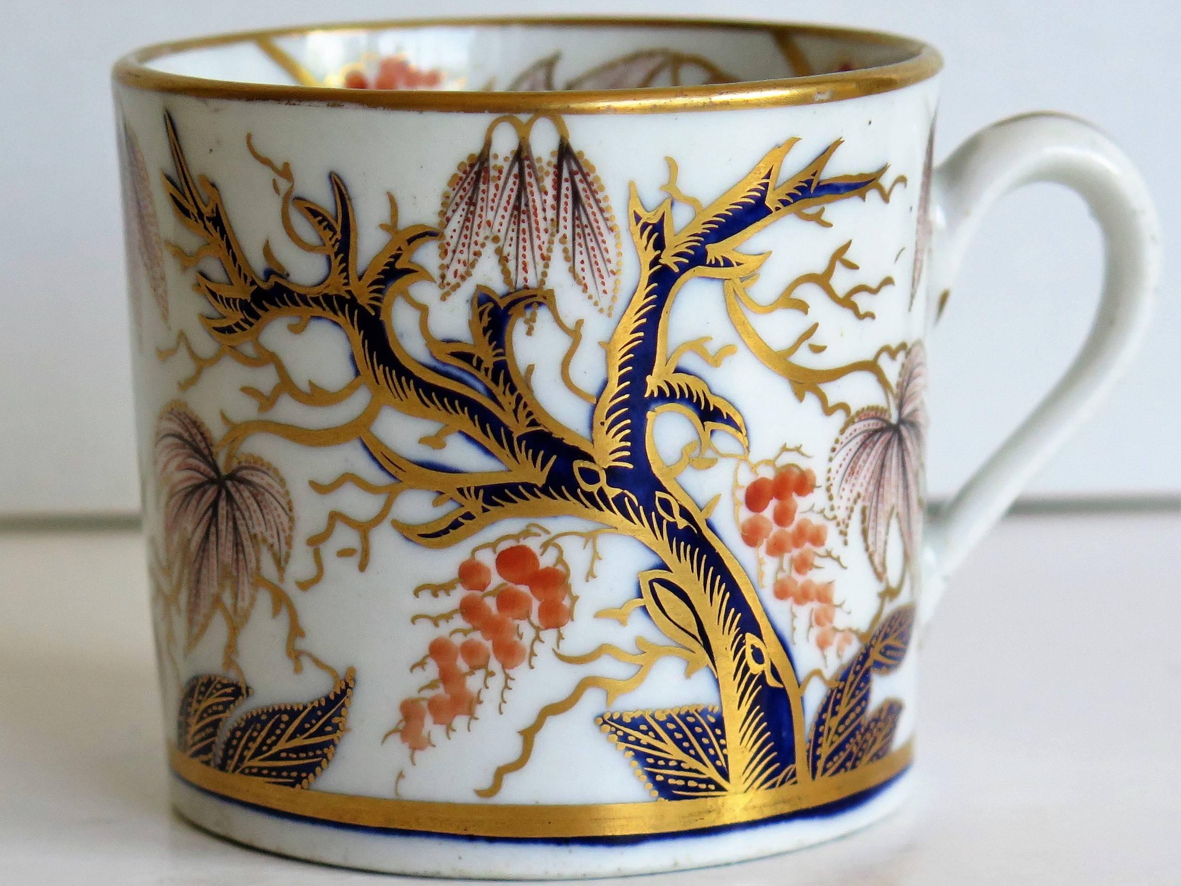 Georgian Porcelain Coffee Can by New Hall Hand-Painted Pattern, Circa 1805 1