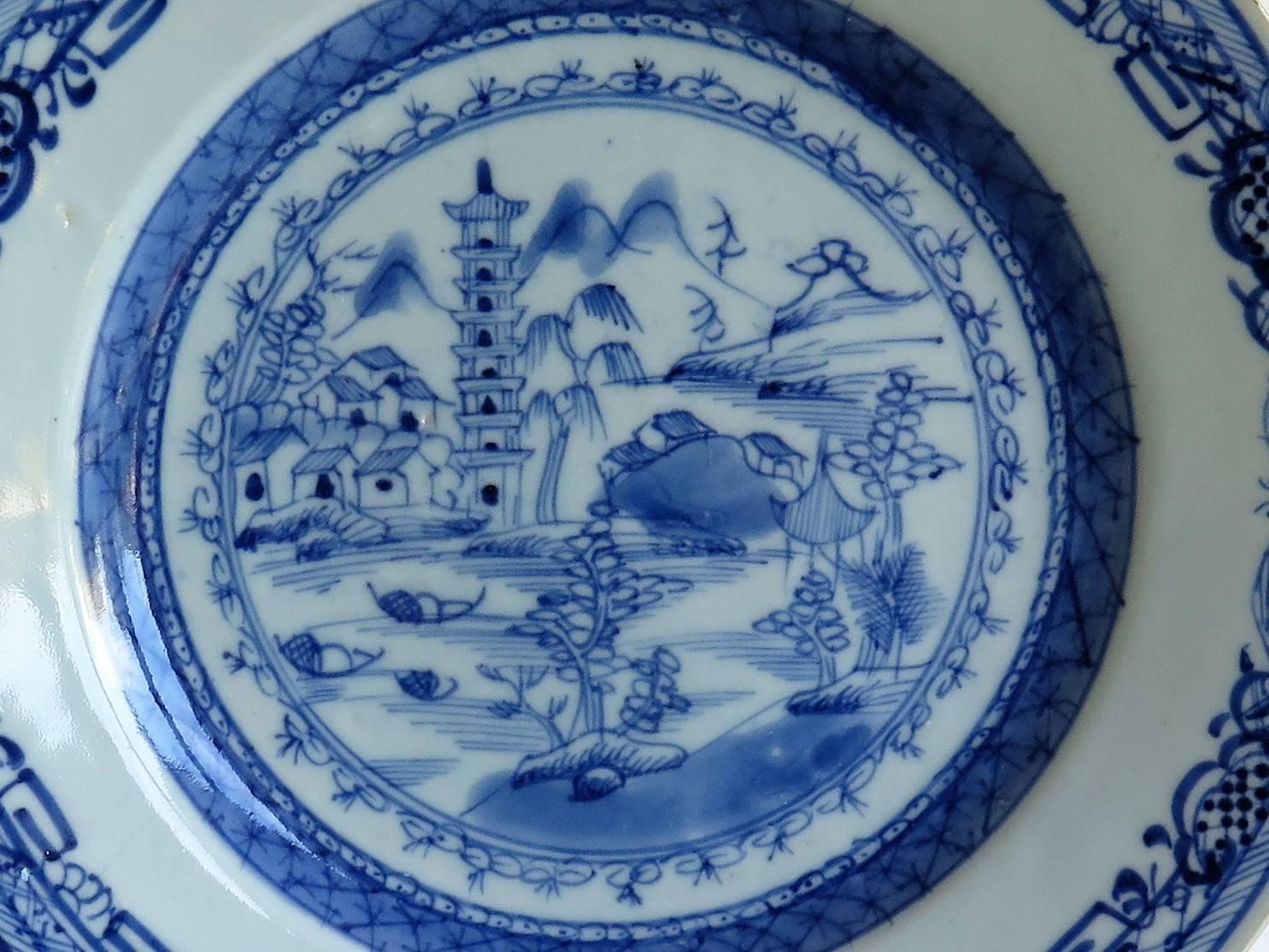 18th Century Chinese Export Blue and White Porcelain Plate, Qing Ca 1780 2
