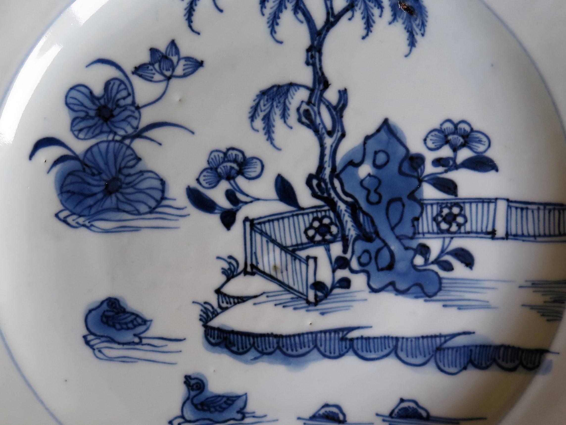 Hand-Painted 18th Century Chinese Porcelain Blue and White Plate, Qing Qianlong Circa 1760