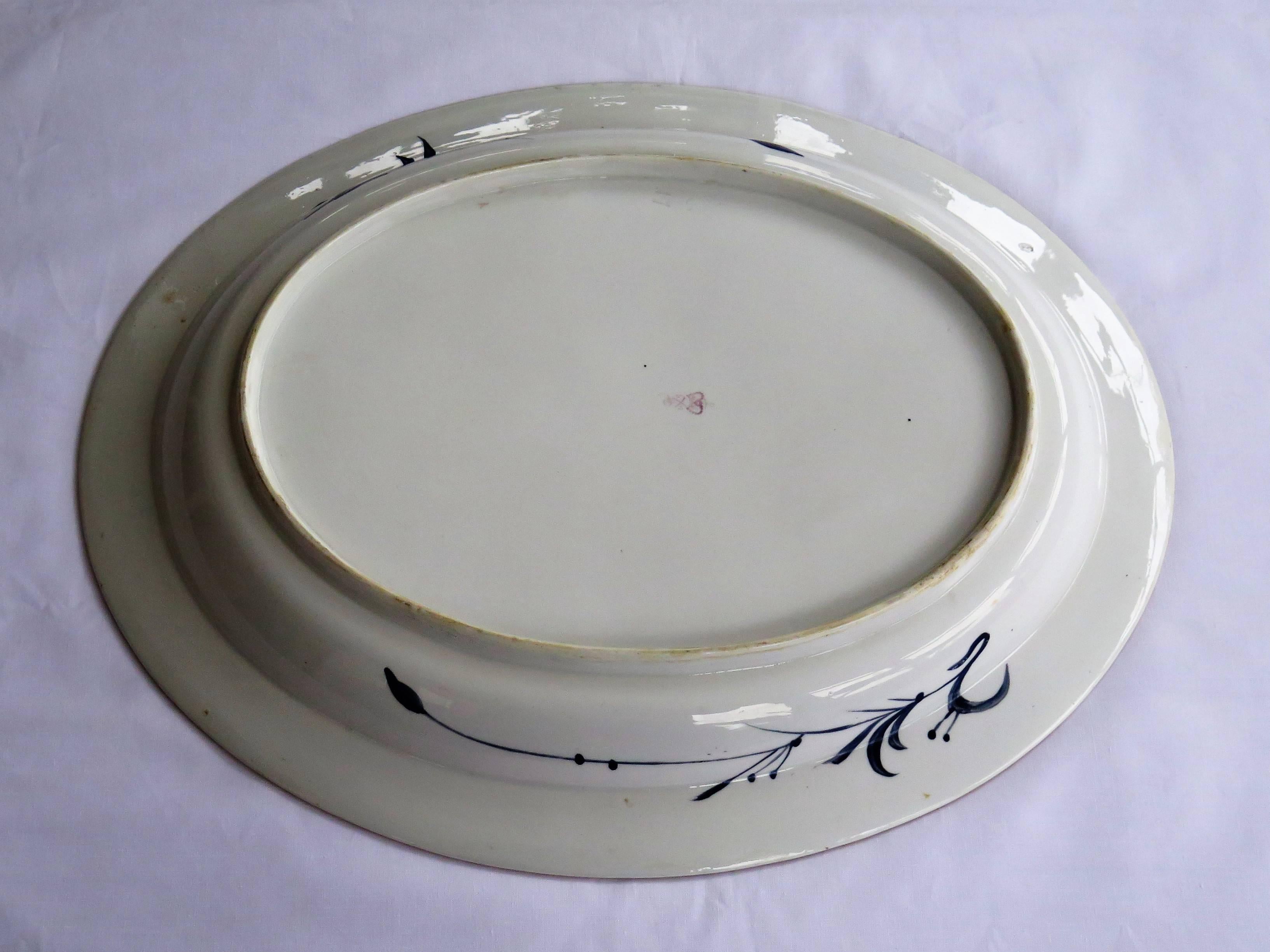 18th Century Derby Porcelain Large Platter Old Japan Pattern, Puce Mark Ca 1790 In Good Condition In Lincoln, Lincolnshire