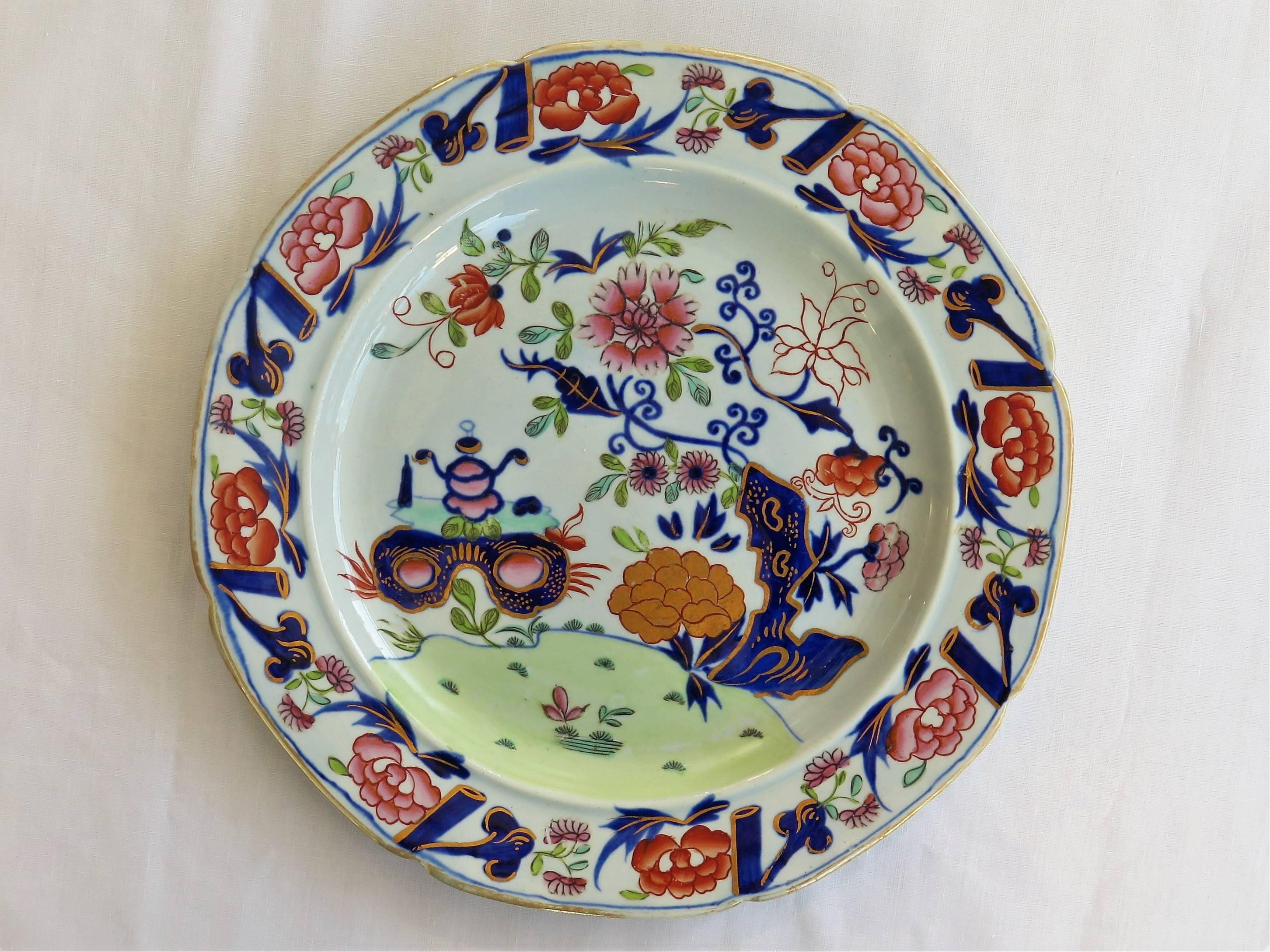 Six Early Mason's Ironstone Dinner Plates Harlequin Set Some Rare, circa 1815 In Good Condition In Lincoln, Lincolnshire