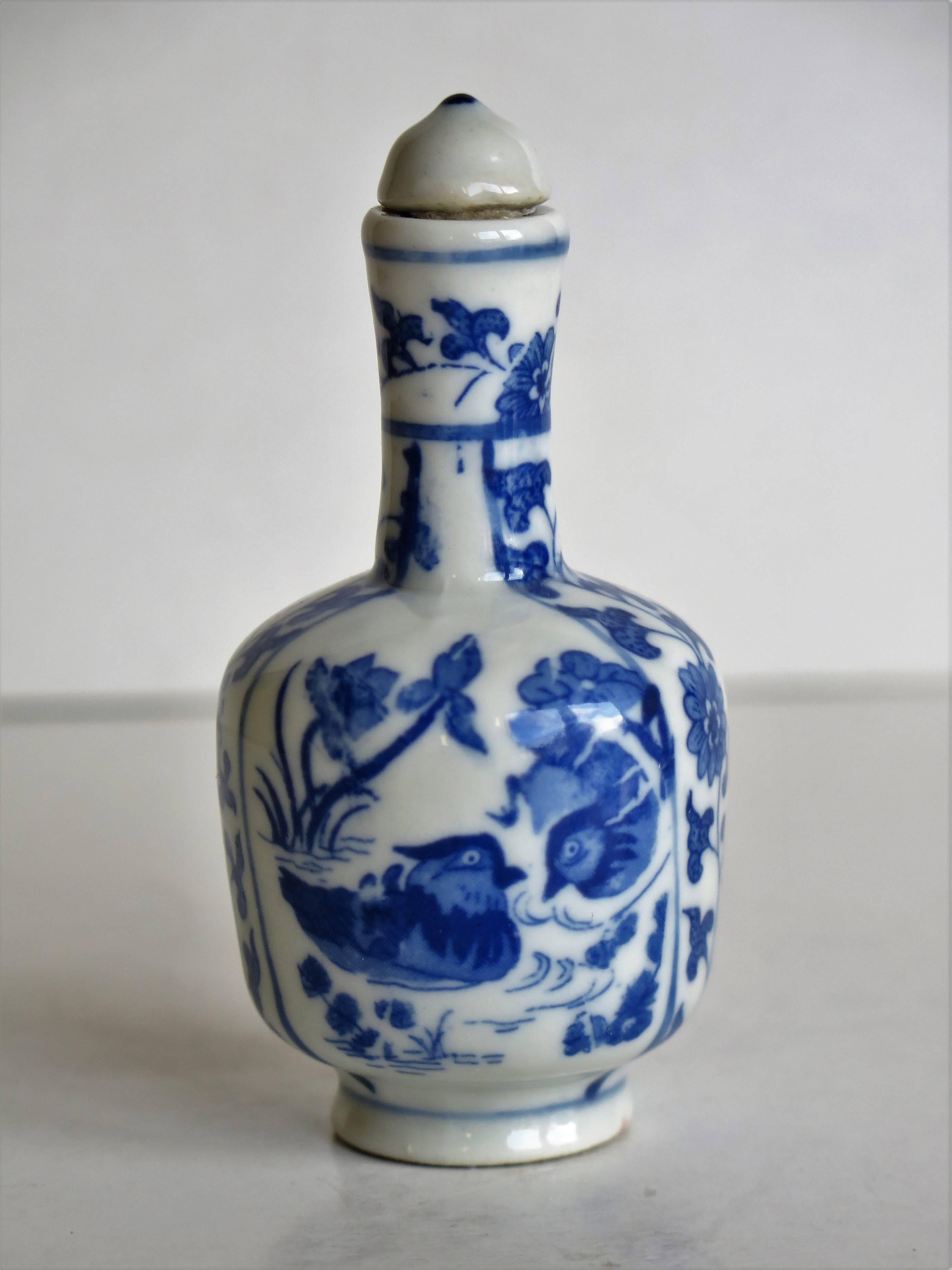 Qing Chinese Porcelain Snuff Bottle Blue and White Mandarin Ducks signed, circa 1930