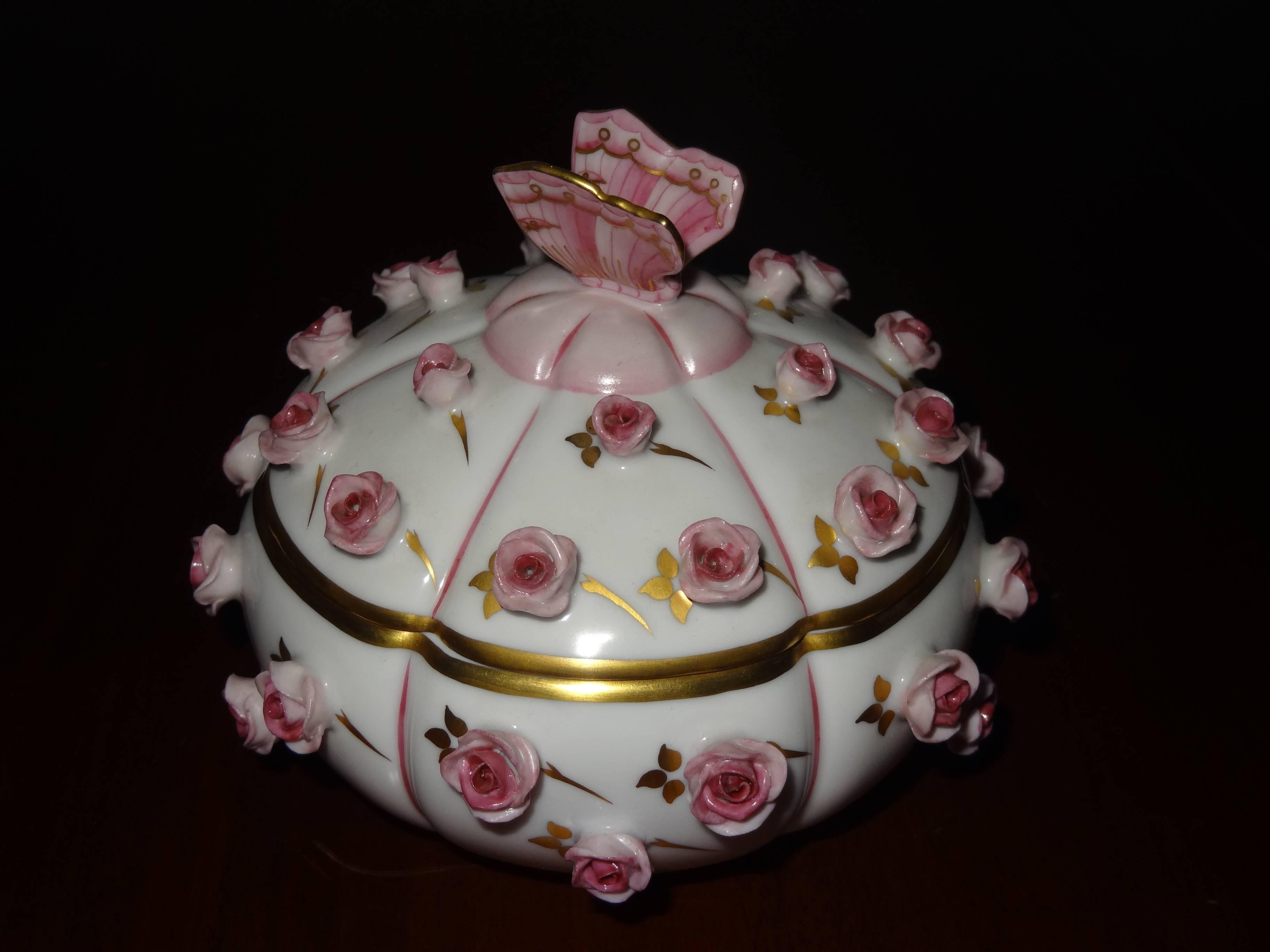 Porcelain Herend Ornamental Bowl and Cover For Sale