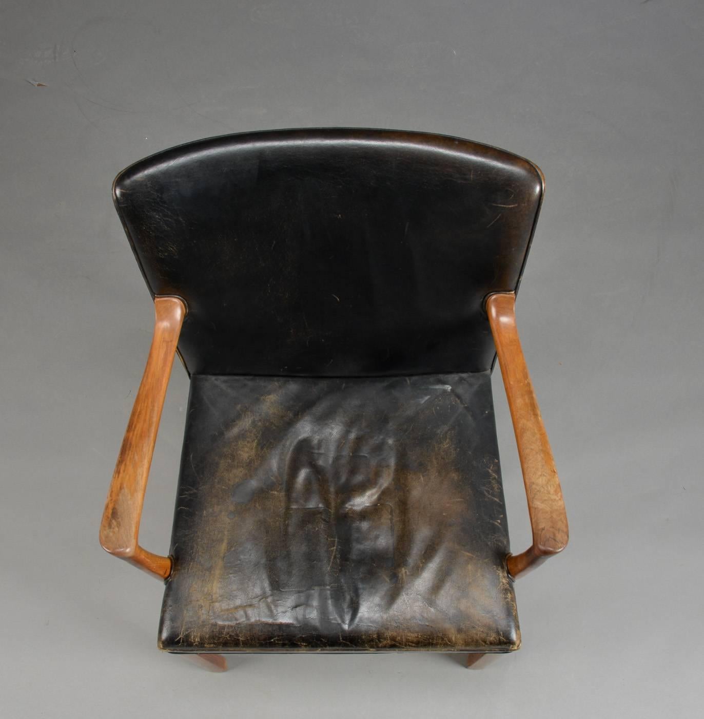 Scandinavian Modern Ole Wanscher Rosewood Armchair For Sale