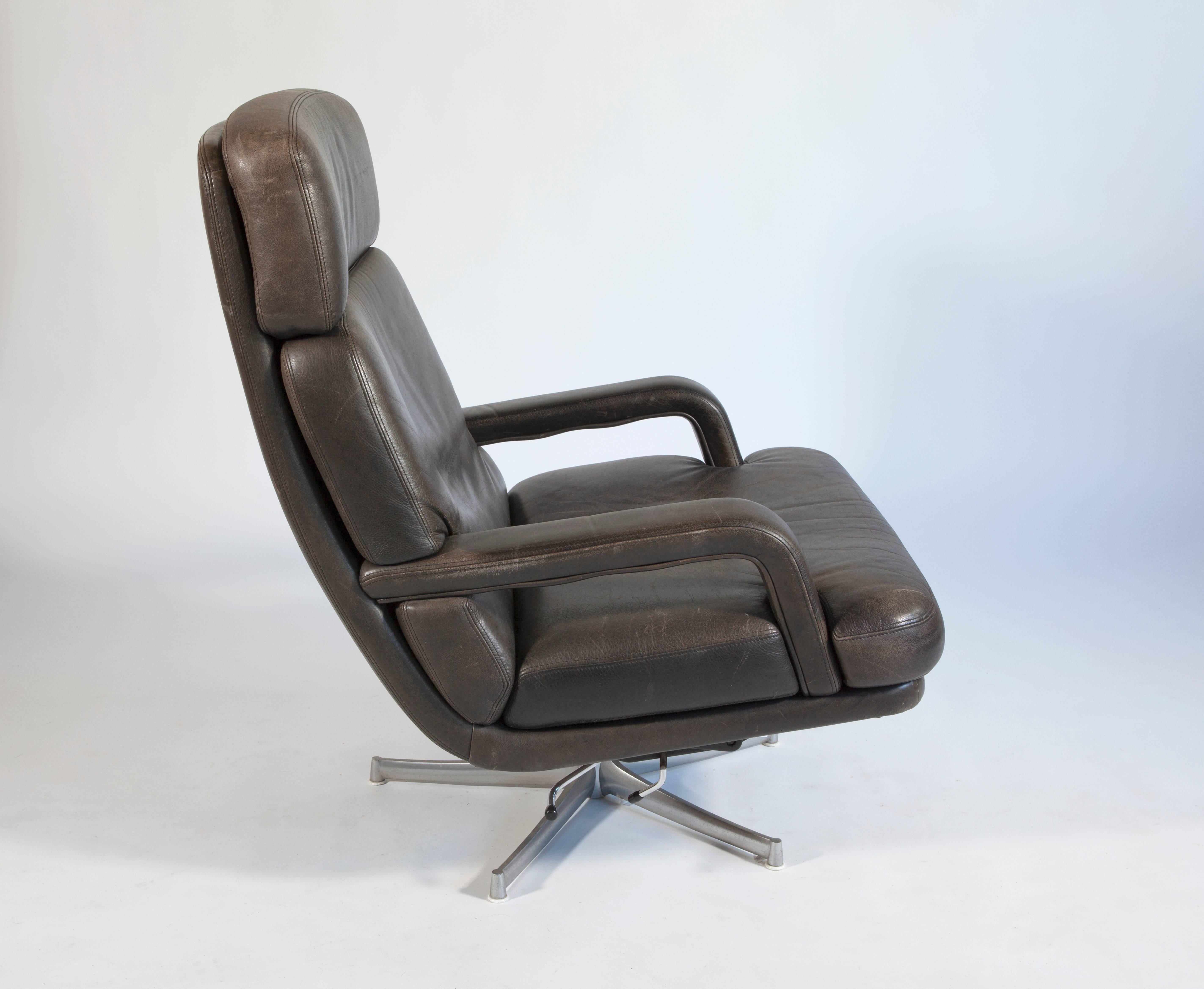 Modern Leather Lounge Chair 'Don' by Bernd Münzebrock for Walter Knoll, 1970s For Sale