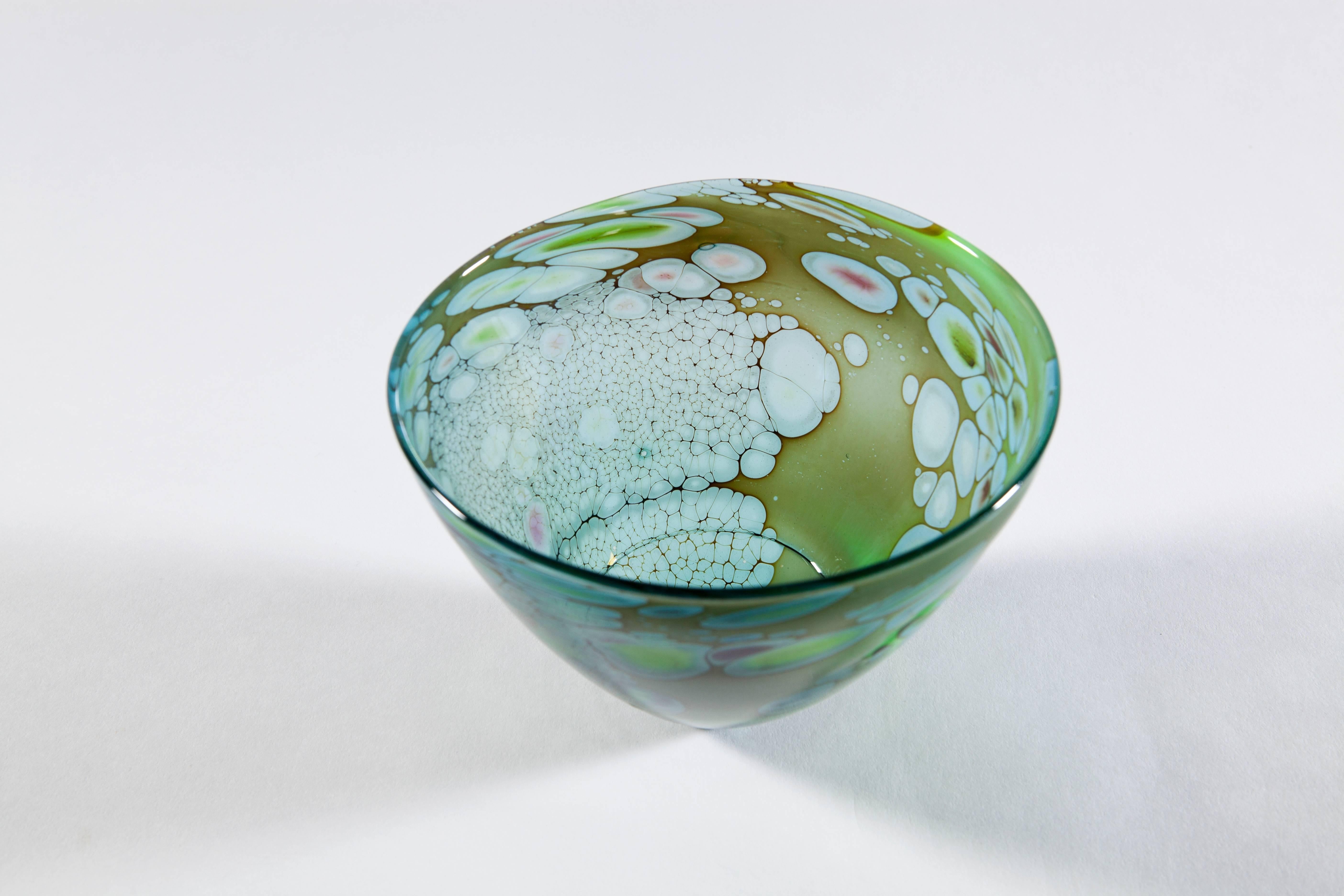 Late 20th Century Unique Art Glass Bowl by Willem Heese, Executed by De Oude Horn