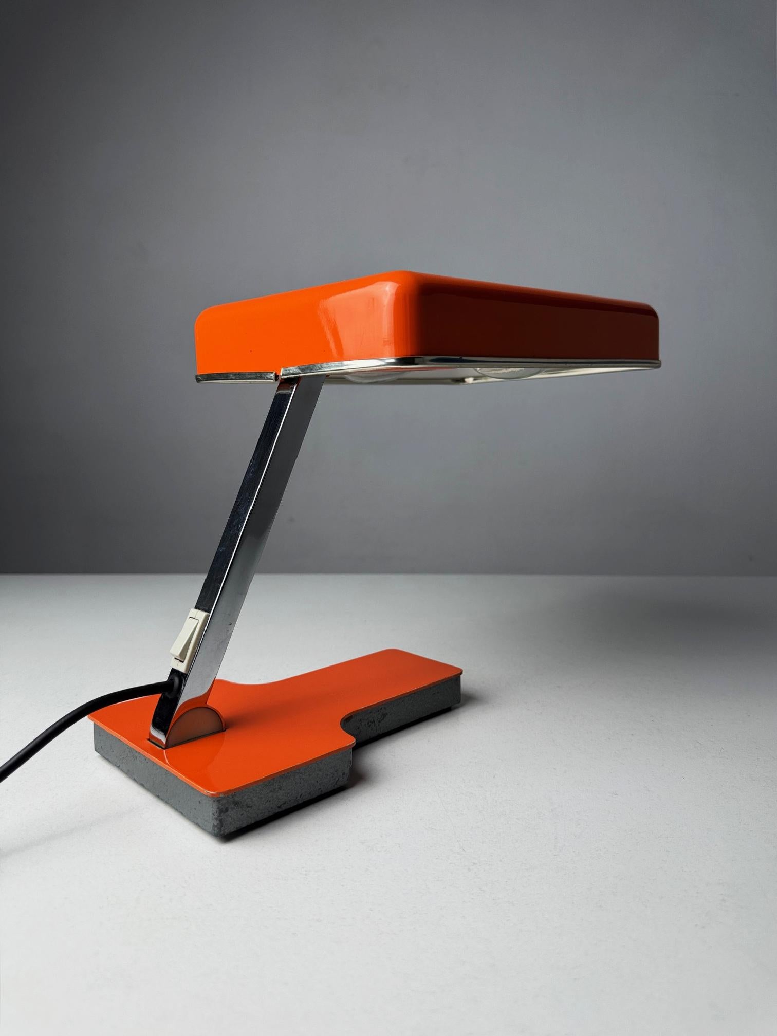 Spagnolo Fase Mini: Un'icona del design spagnolo di metà secolo 1970-1979 totalmente pieghevole in vendita