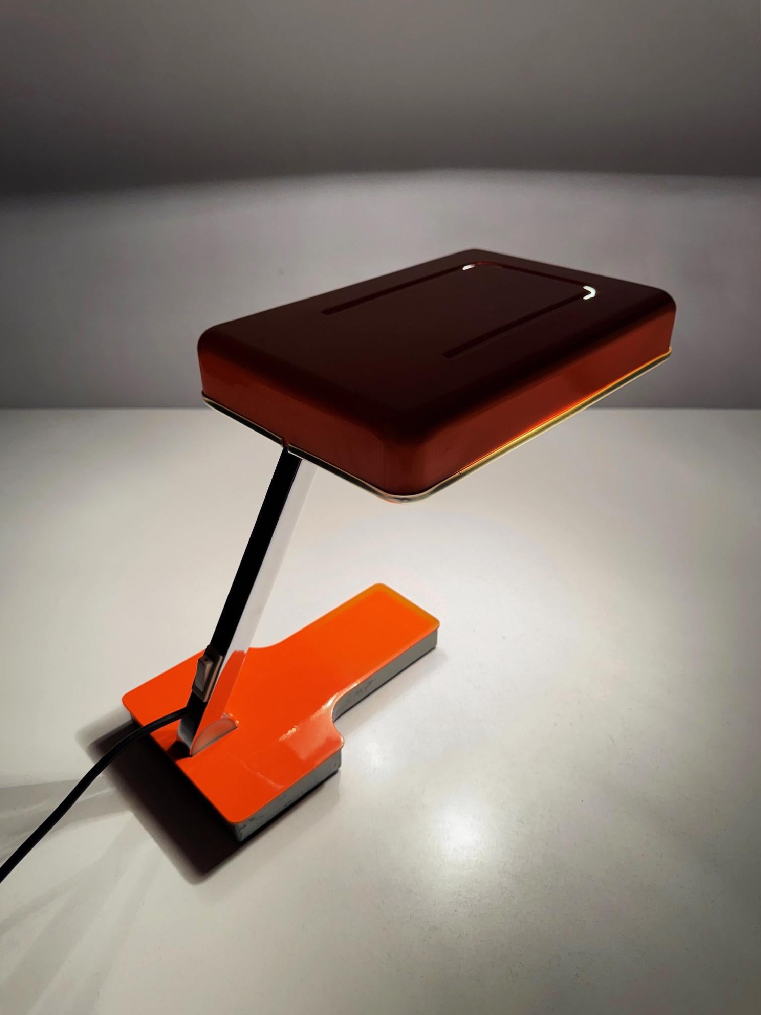 Fase Mini: Un'icona del design spagnolo di metà secolo 1970-1979 totalmente pieghevole in vendita 3