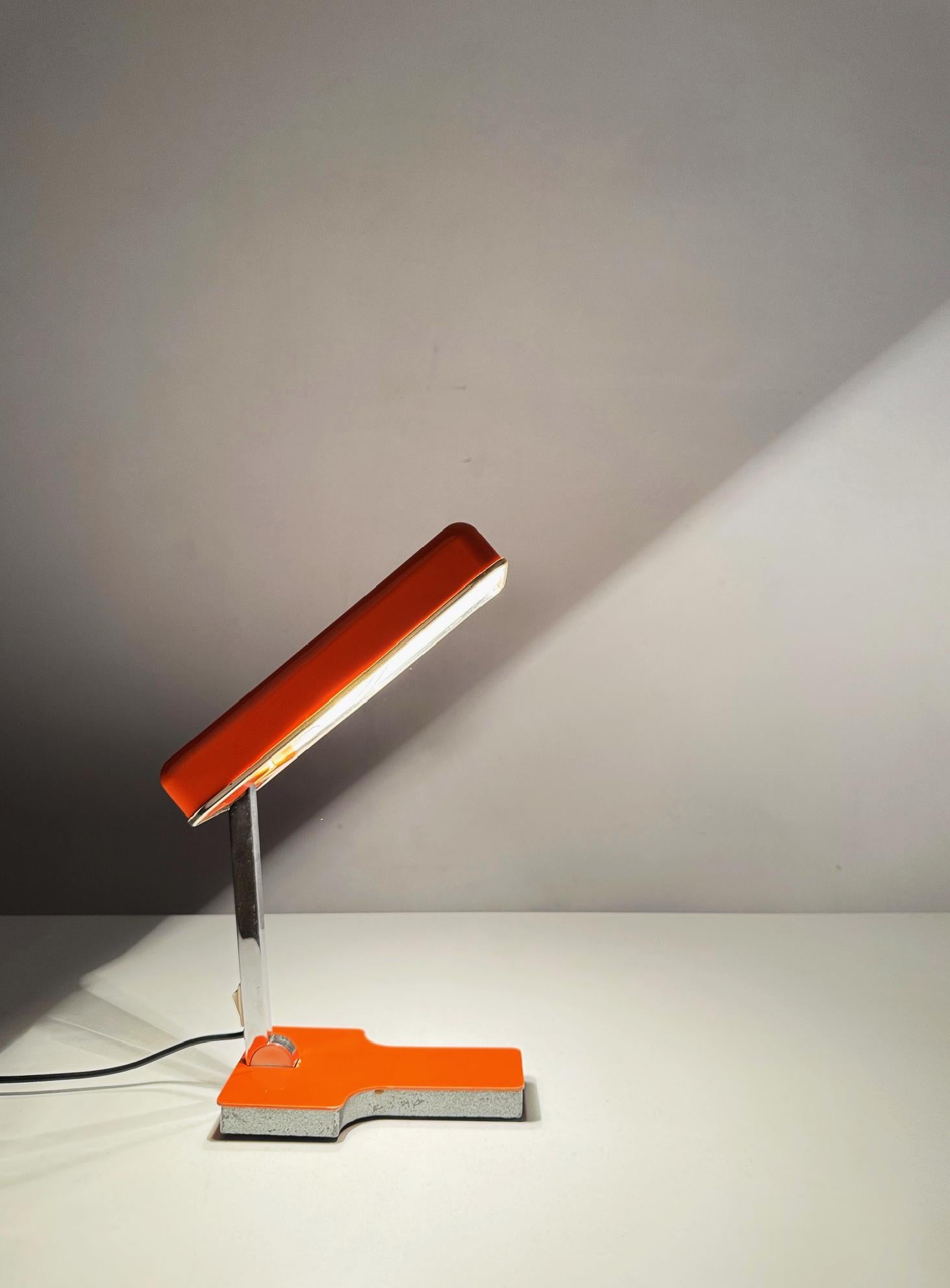 Fase Mini: Un'icona del design spagnolo di metà secolo 1970-1979 totalmente pieghevole in vendita 4