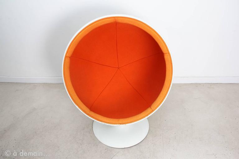 Kids globe chair on sale