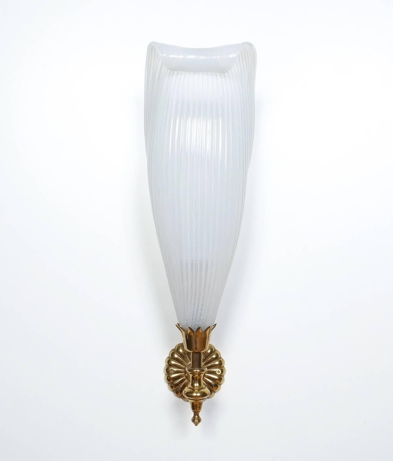 Neo Empire Petal Glass Brass Sconces, France Mid Century In Good Condition For Sale In Vienna, AT