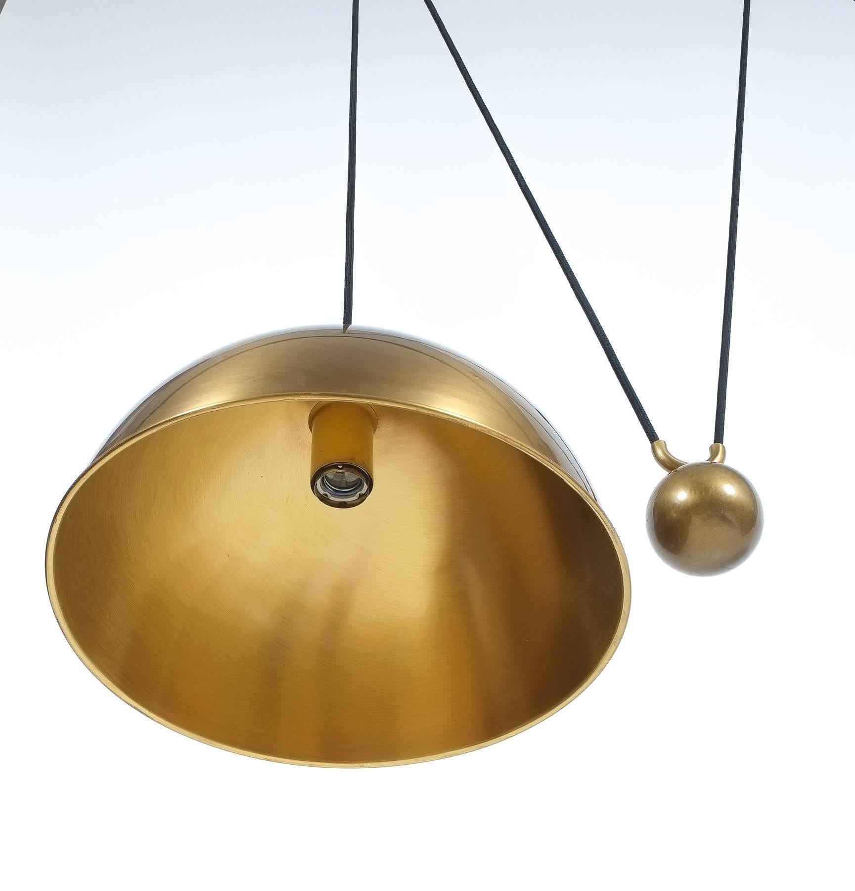 Florian Schulz Double Counter Balance Brass Pendants In Excellent Condition In Vienna, AT